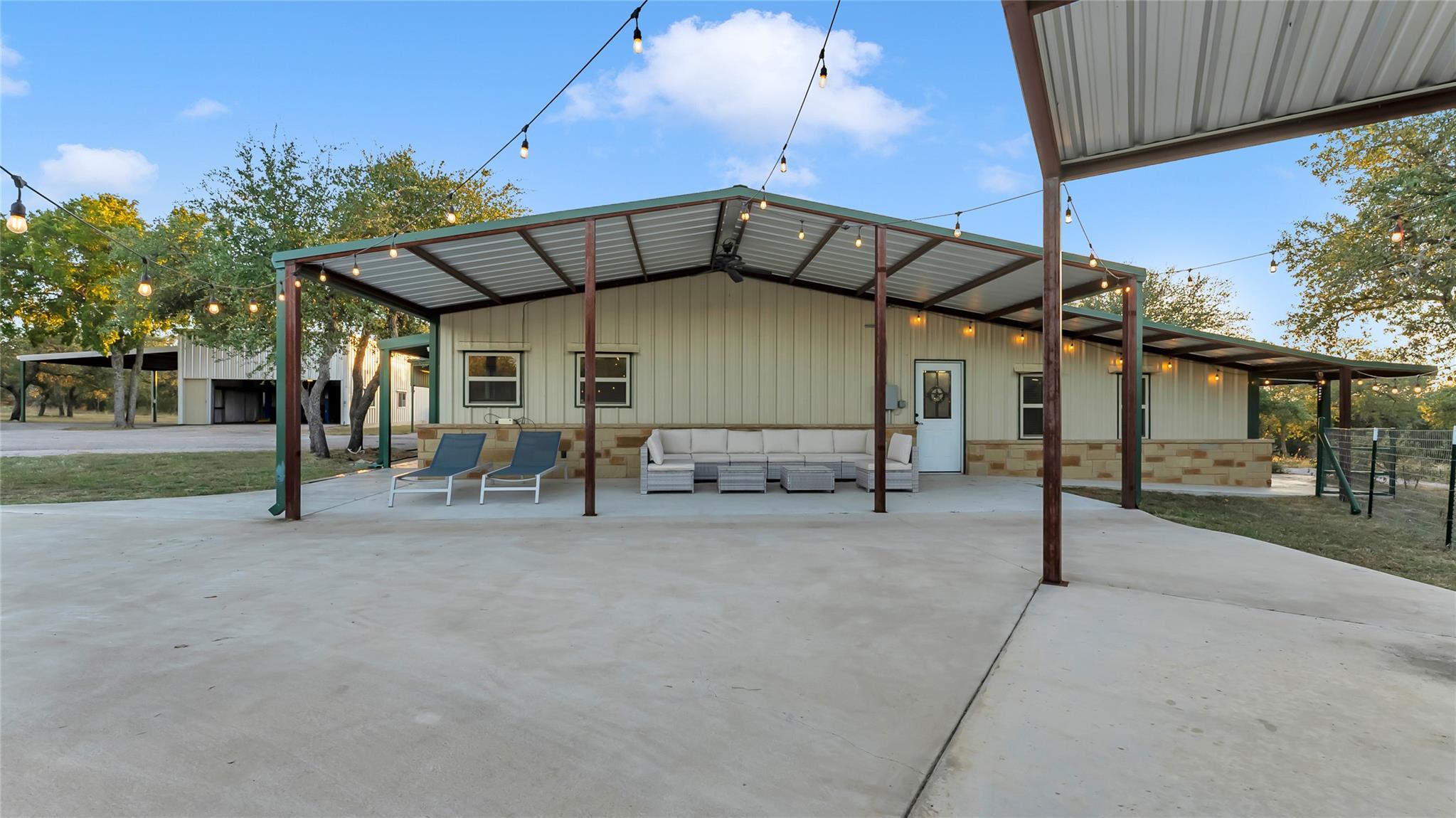 310 Thomas Ridge Rd, Burnet, TX 78611