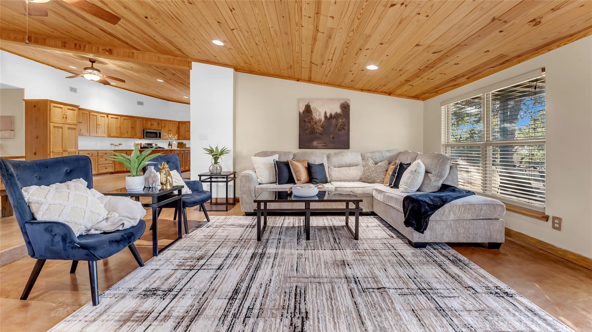 310 Thomas Ridge Rd, Burnet, TX 78611