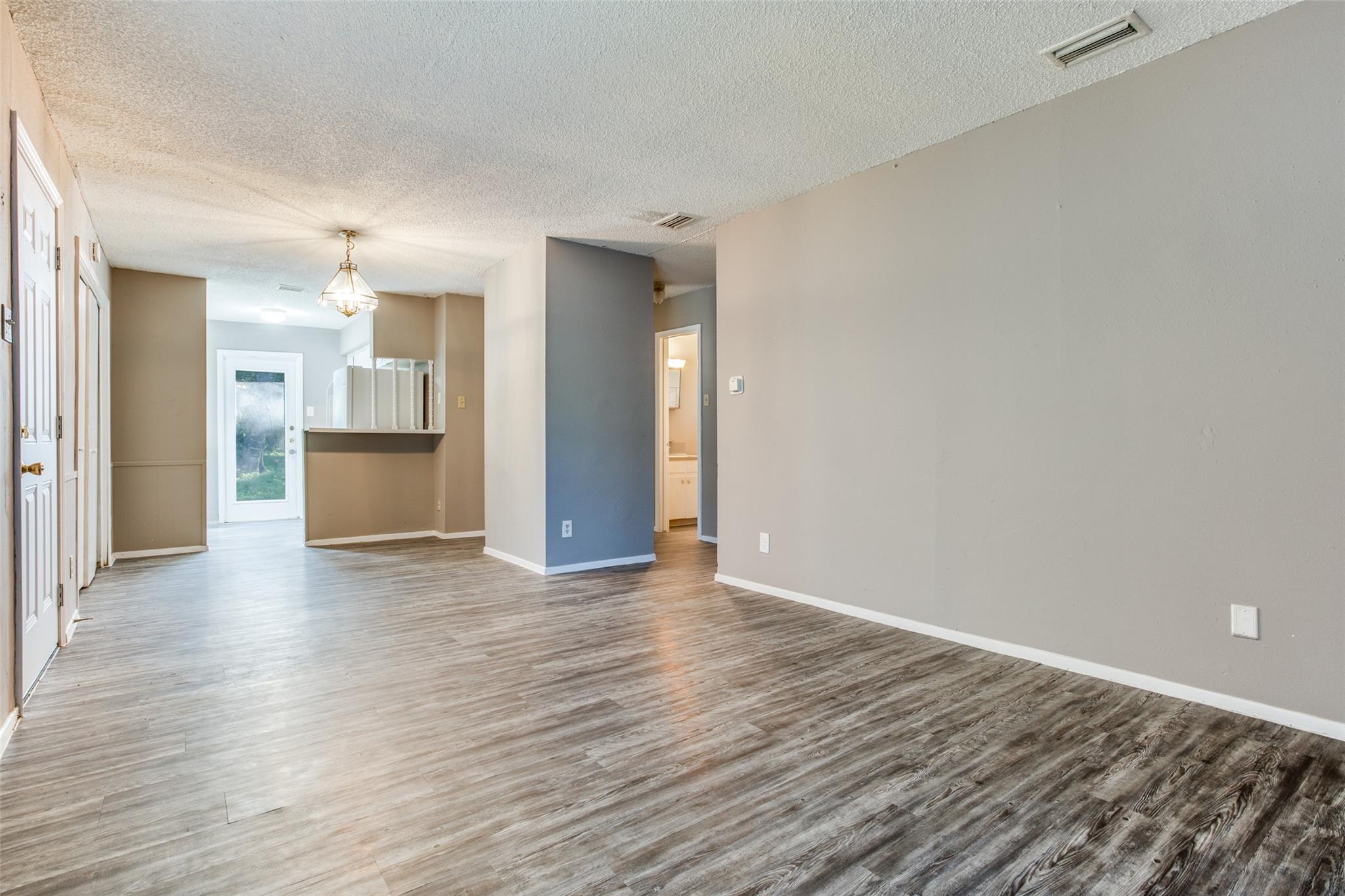 607 Thrush Ave # B, Austin, TX 78753