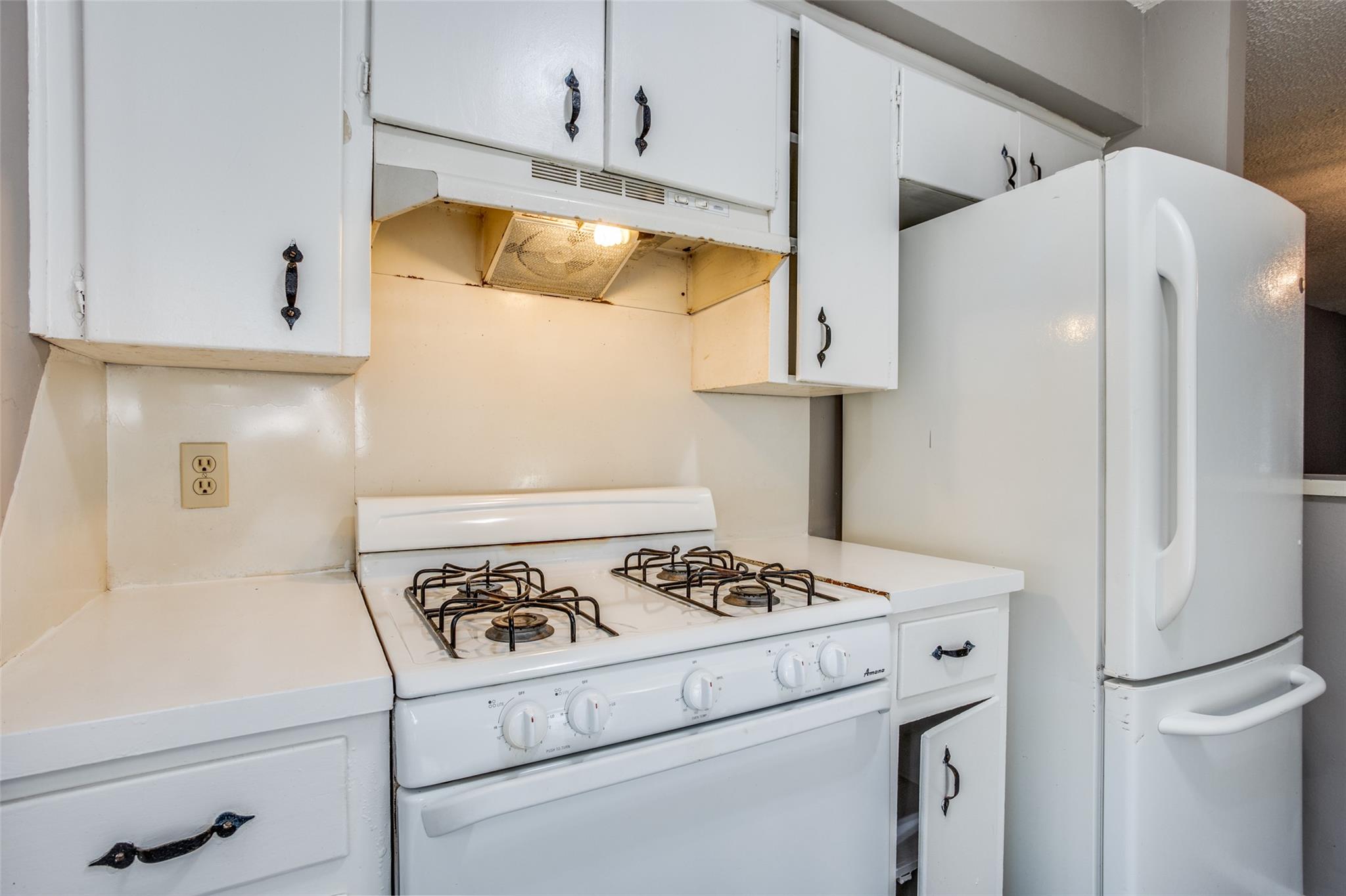 607 Thrush Ave # B, Austin, TX 78753