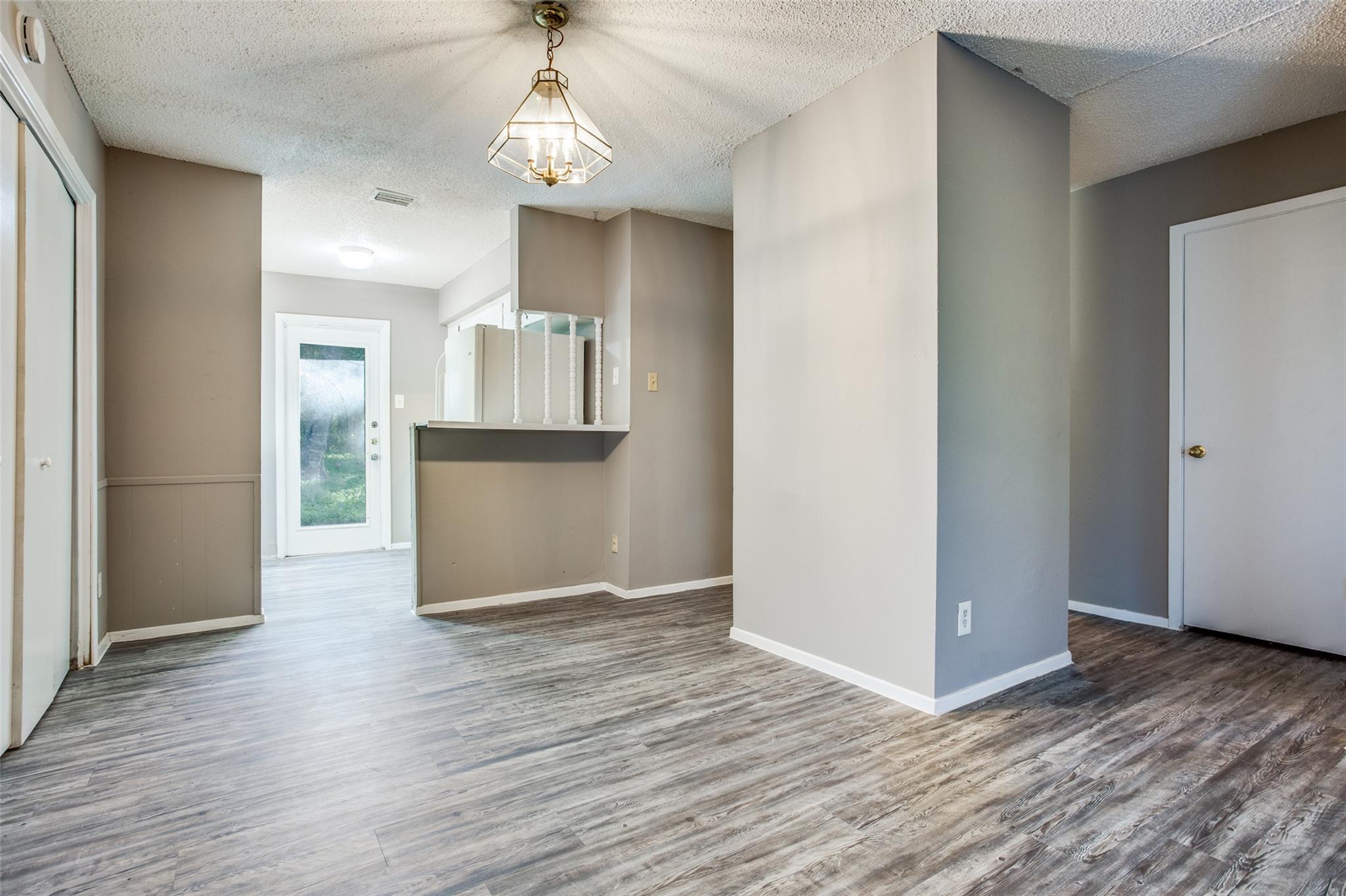 607 Thrush Ave # B, Austin, TX 78753