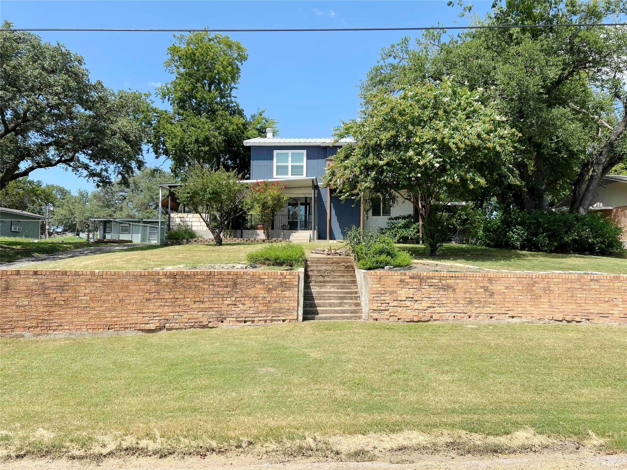 425 Woodland Point Rd, Belton, TX 76513