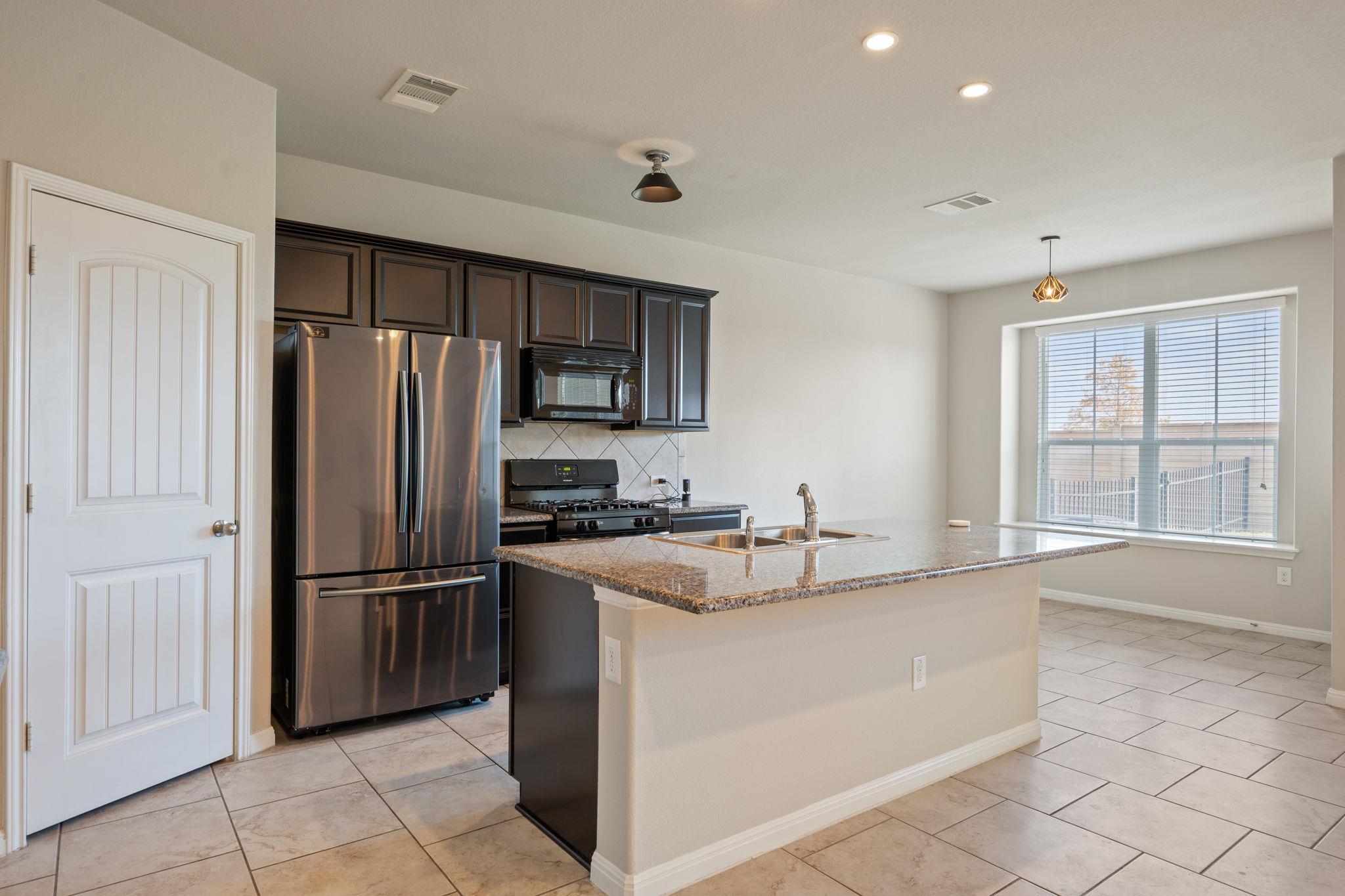 427 Epiphany Ln, Pflugerville, TX 78660