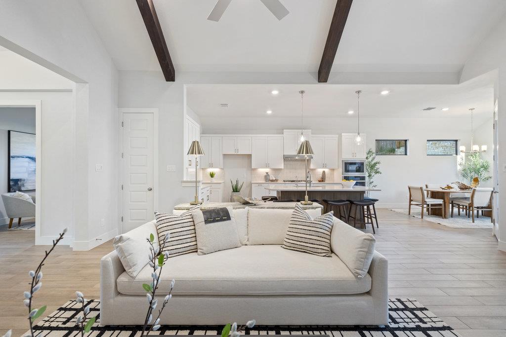 18705 Hopper Ln, Austin, TX 78738