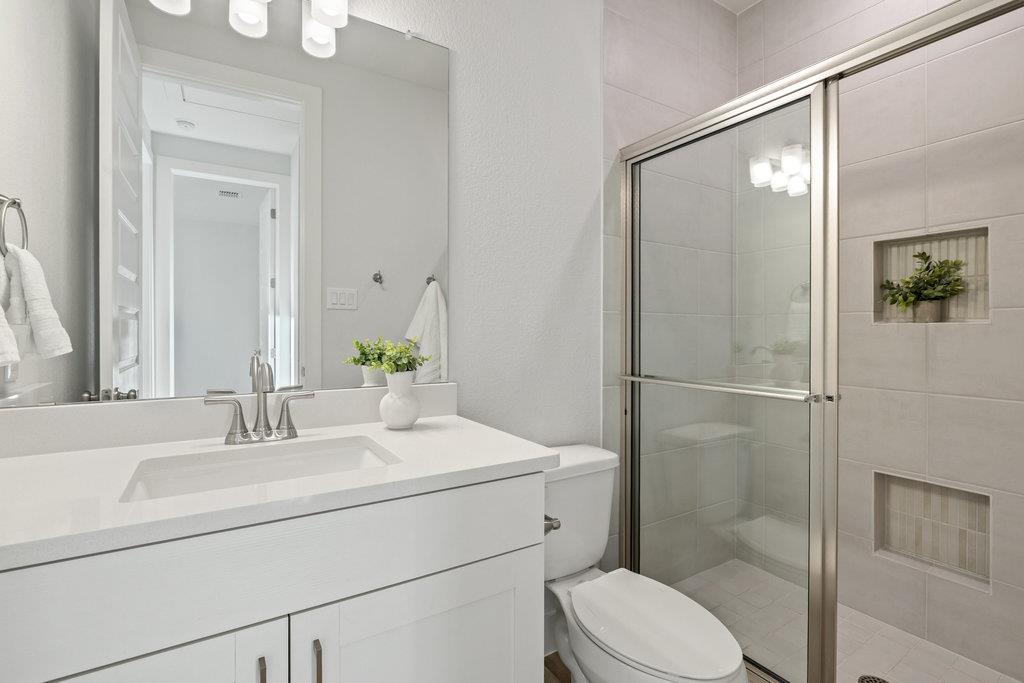 18705 Hopper Ln, Austin, TX 78738