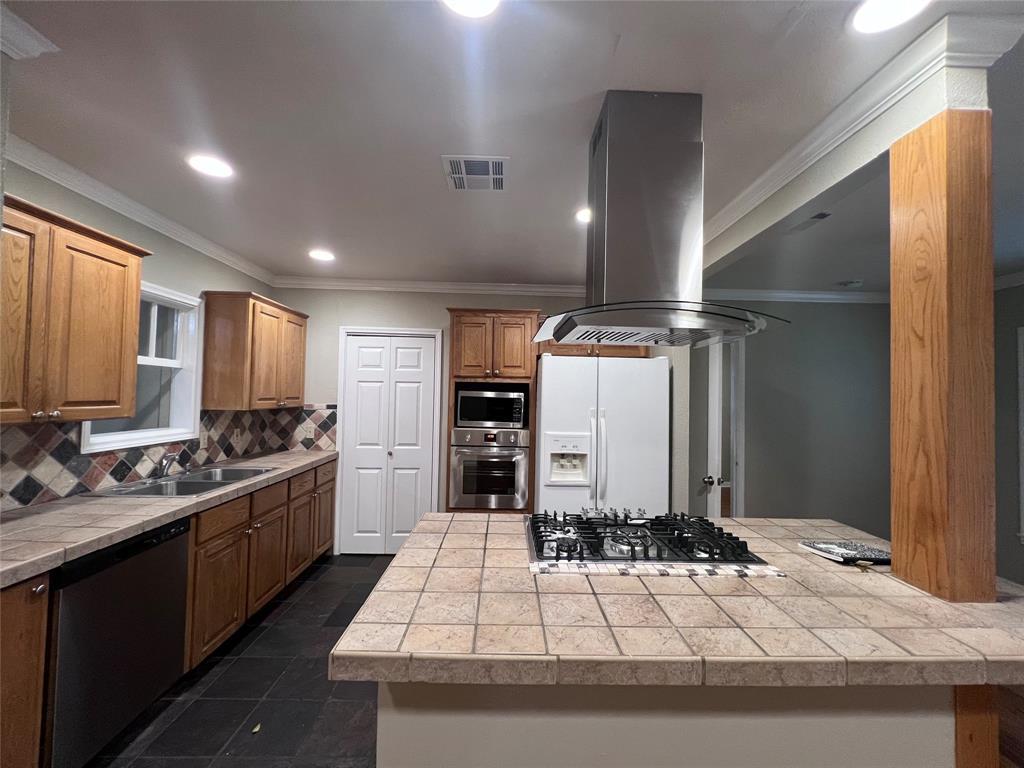 1205 Fairwood Rd, Austin, TX 78722