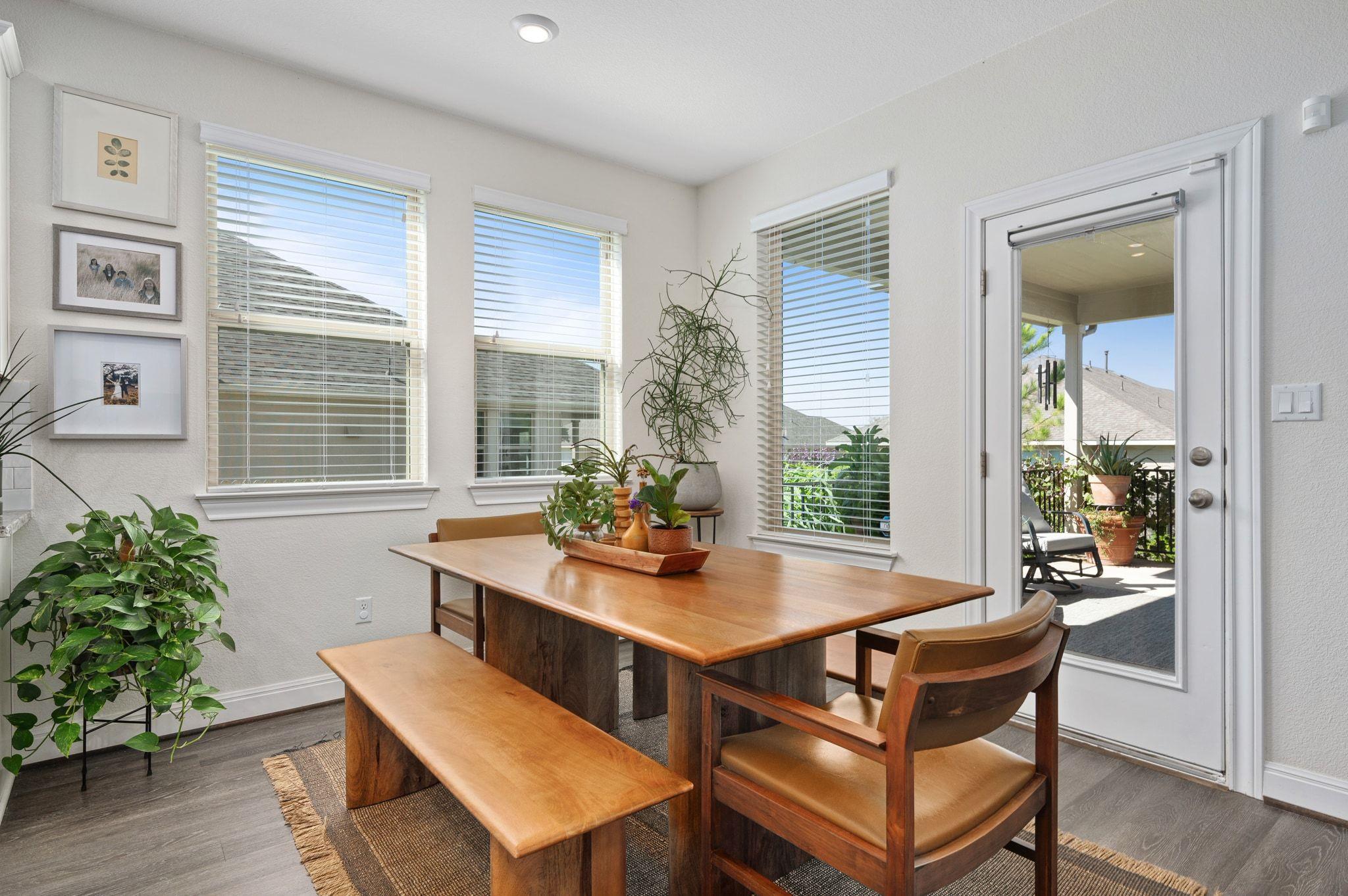 220 Birkshire Dr, Georgetown, TX 78626