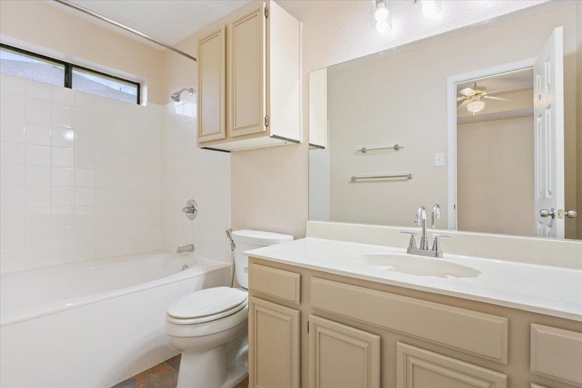 204 Rodeo Cir, Copperas Cove, TX 76522