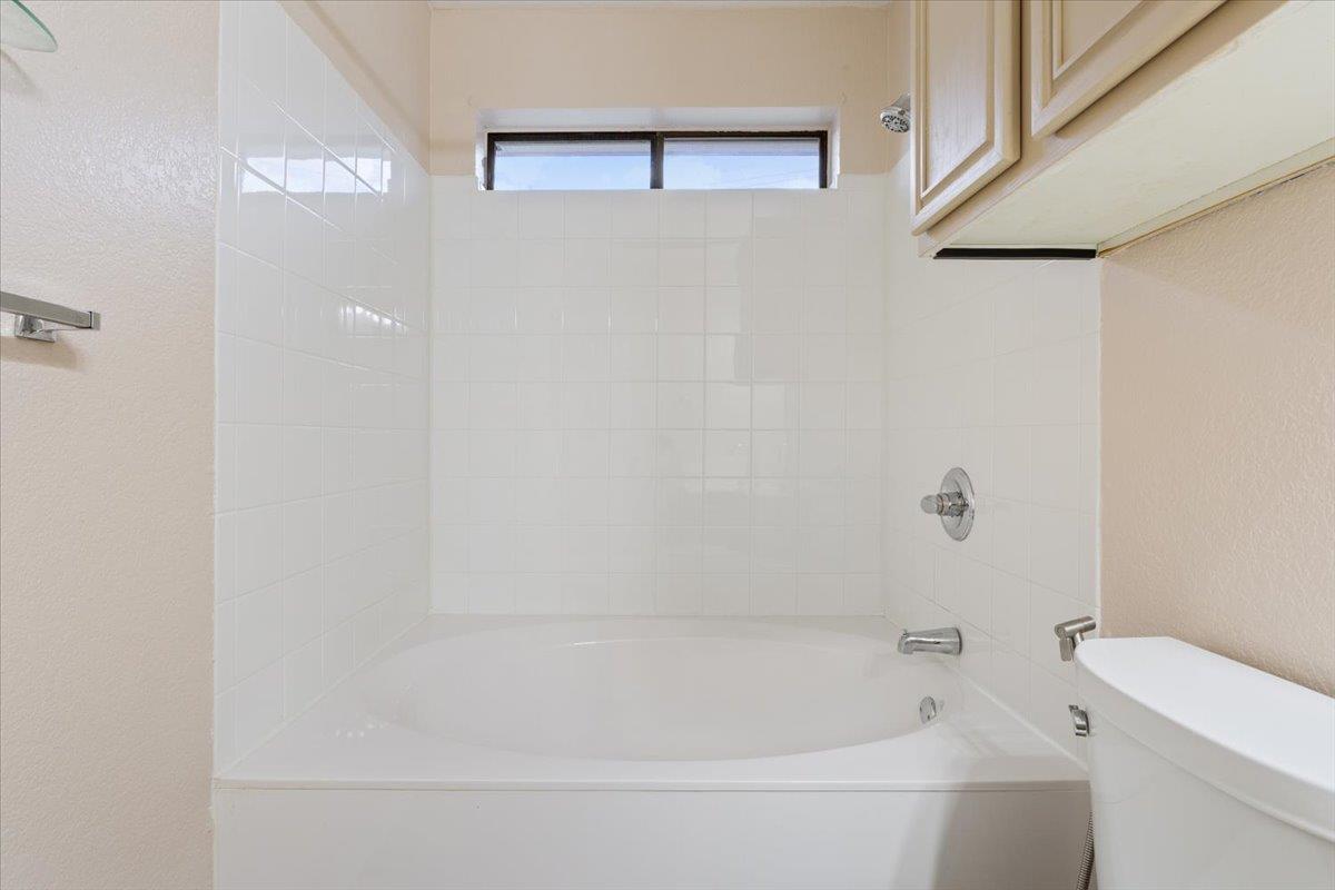 204 Rodeo Cir, Copperas Cove, TX 76522