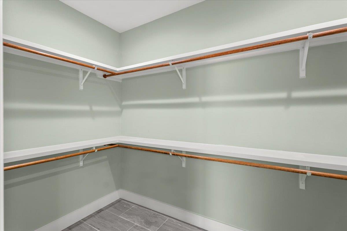 120 Plumeria Dr, Dale, TX 78616