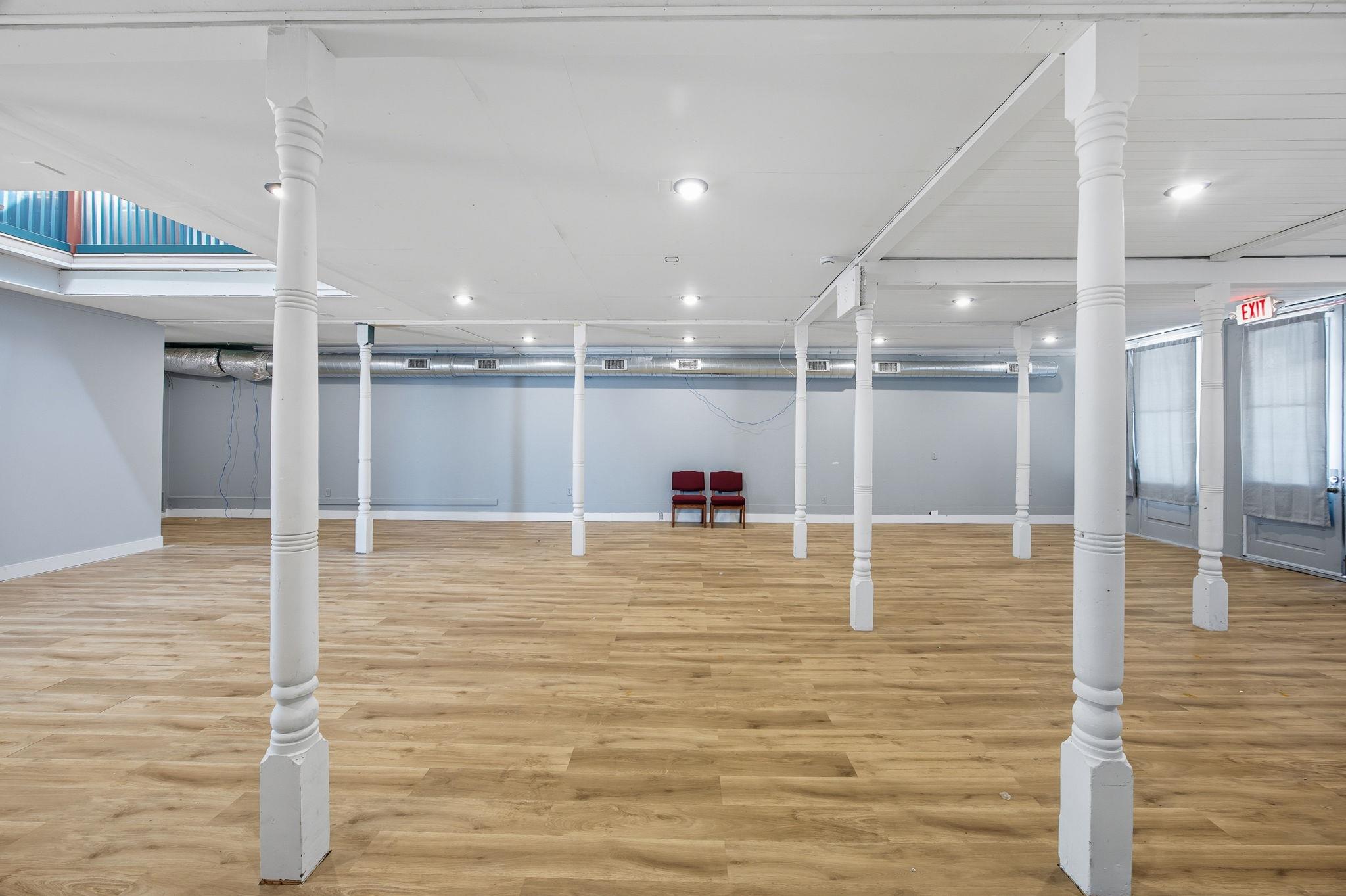 101 East St, Hutto, TX 78634