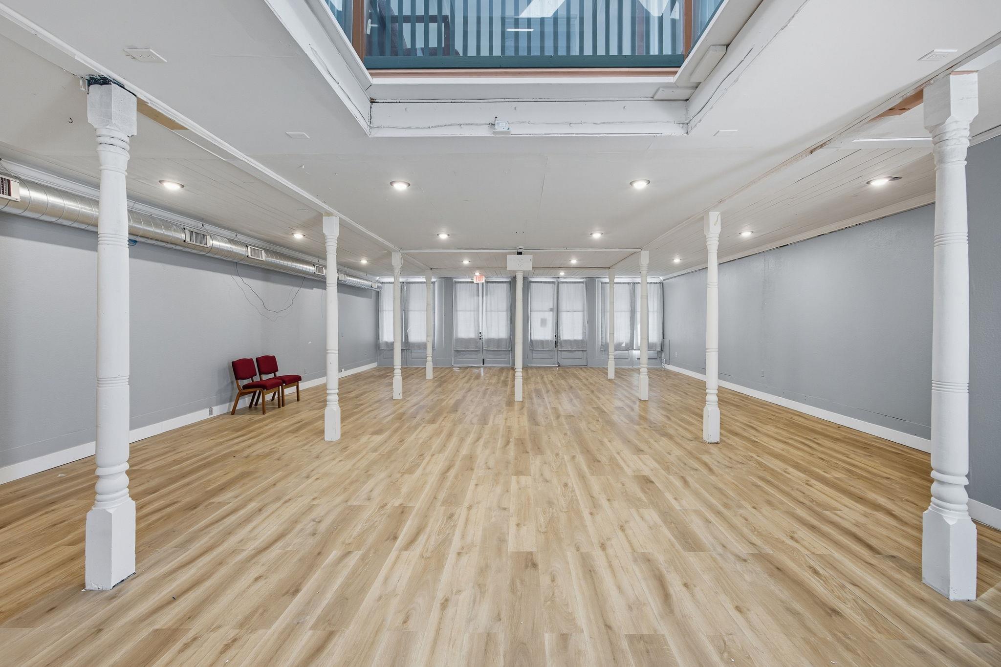 101 East St, Hutto, TX 78634