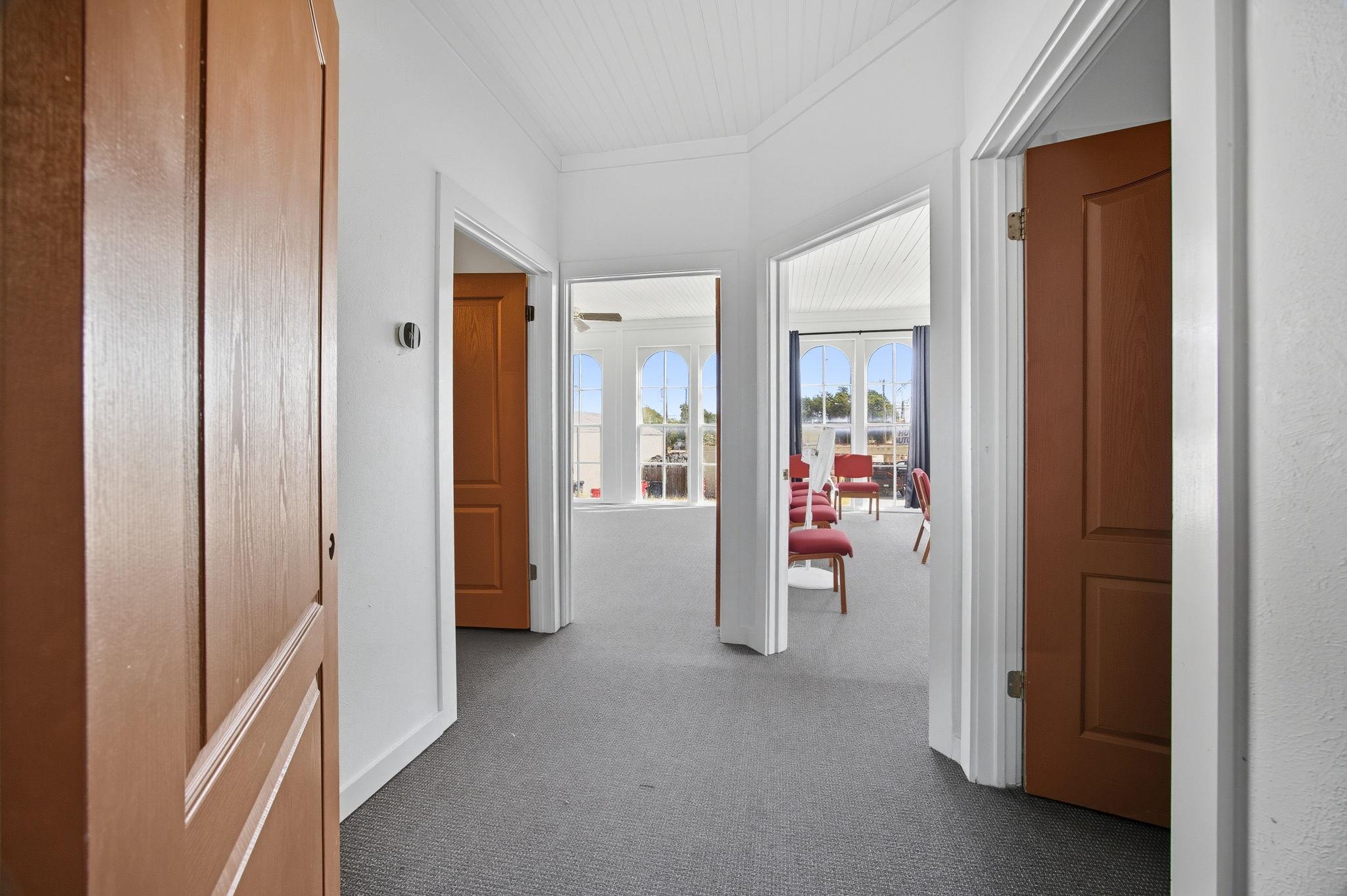 101 East St, Hutto, TX 78634