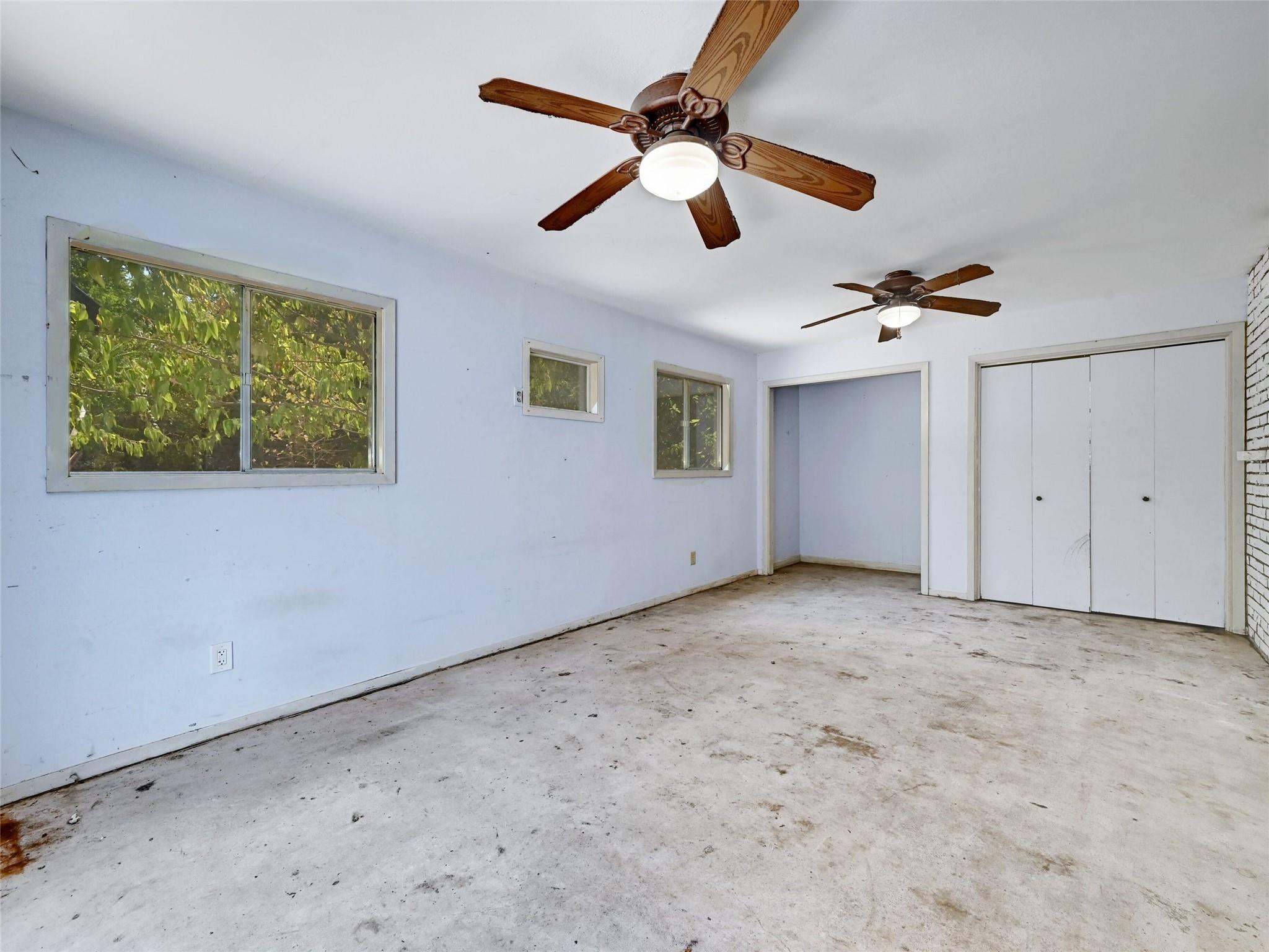 1181 Ridgeway Dr, Austin, TX 78702