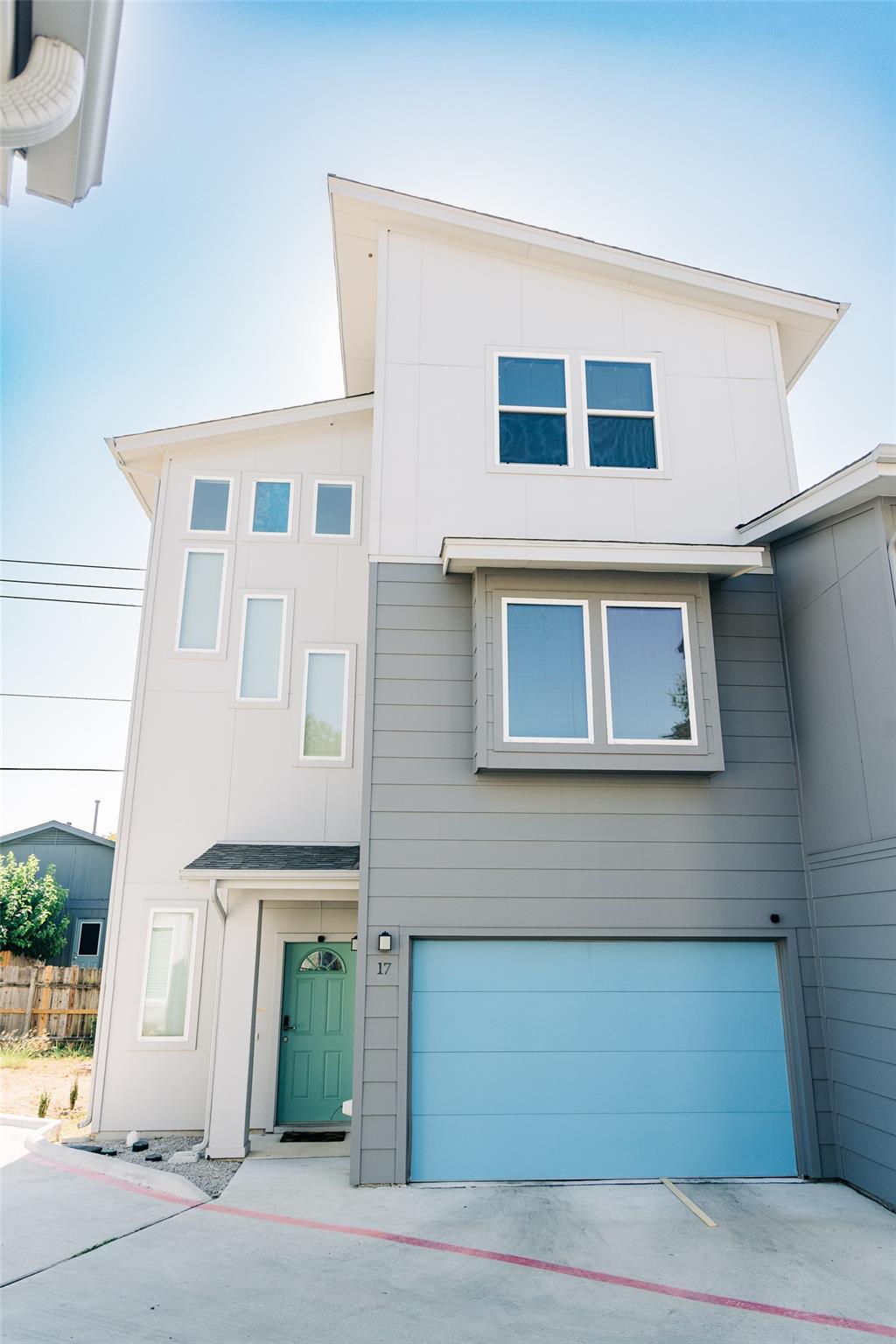 12500 Lamppost Ln # 17, Austin, TX 78727