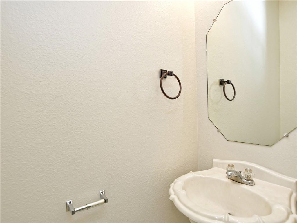 1117 Rawhide Trl, Cedar Park, TX 78613