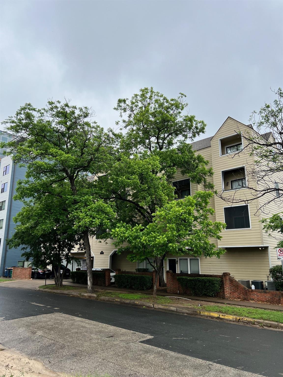 2510 San Gabriel St # 301, Austin, TX 78705