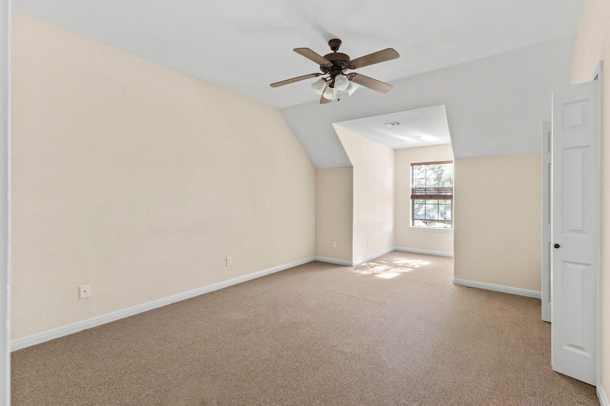 4680 Dreibrodt Rd, San Marcos, TX 78666