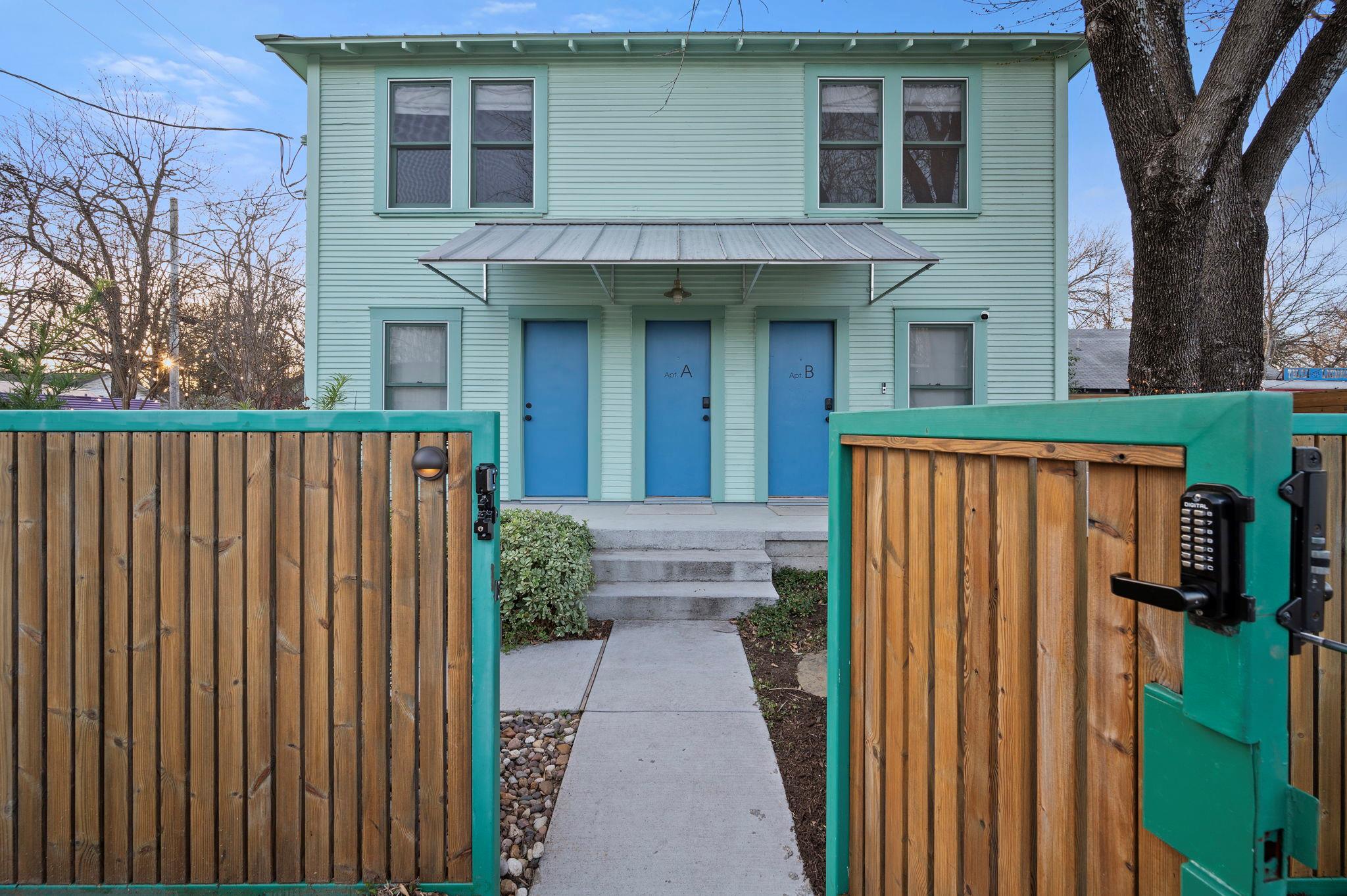 96 Lynn St, Austin, TX 78702