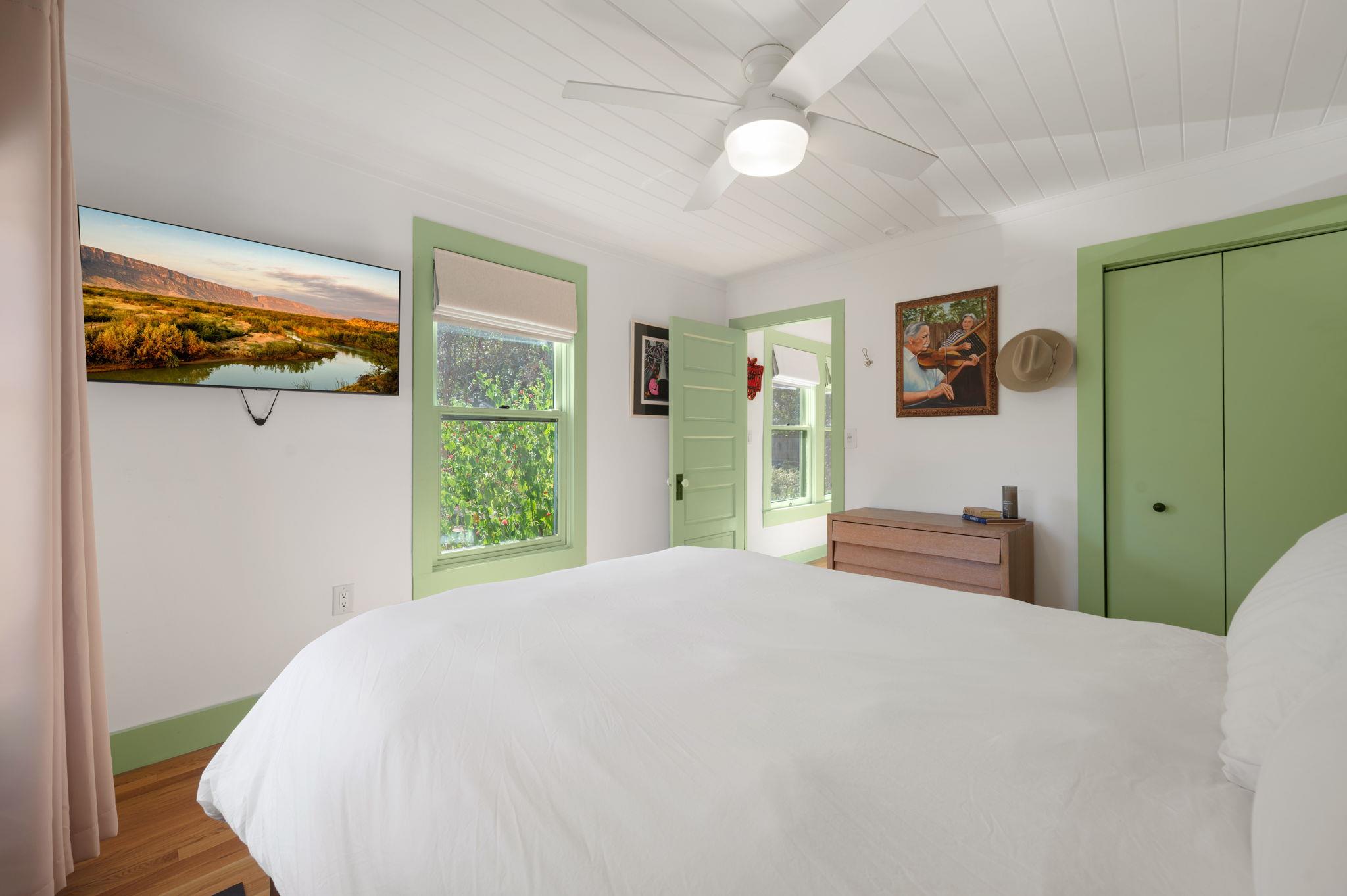 96 Lynn St, Austin, TX 78702