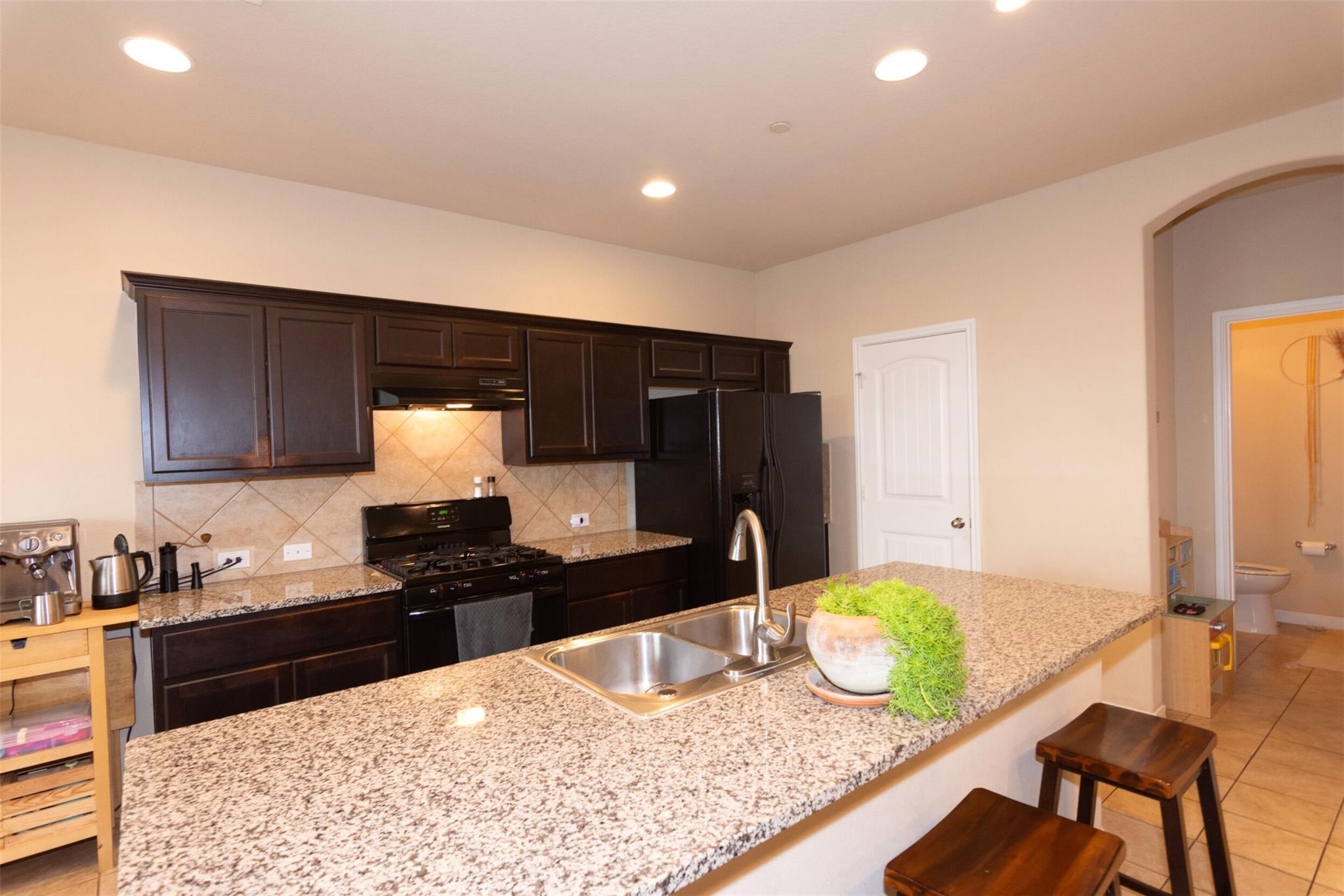 2880 Donnell Dr # 2203, Round Rock, TX 78664