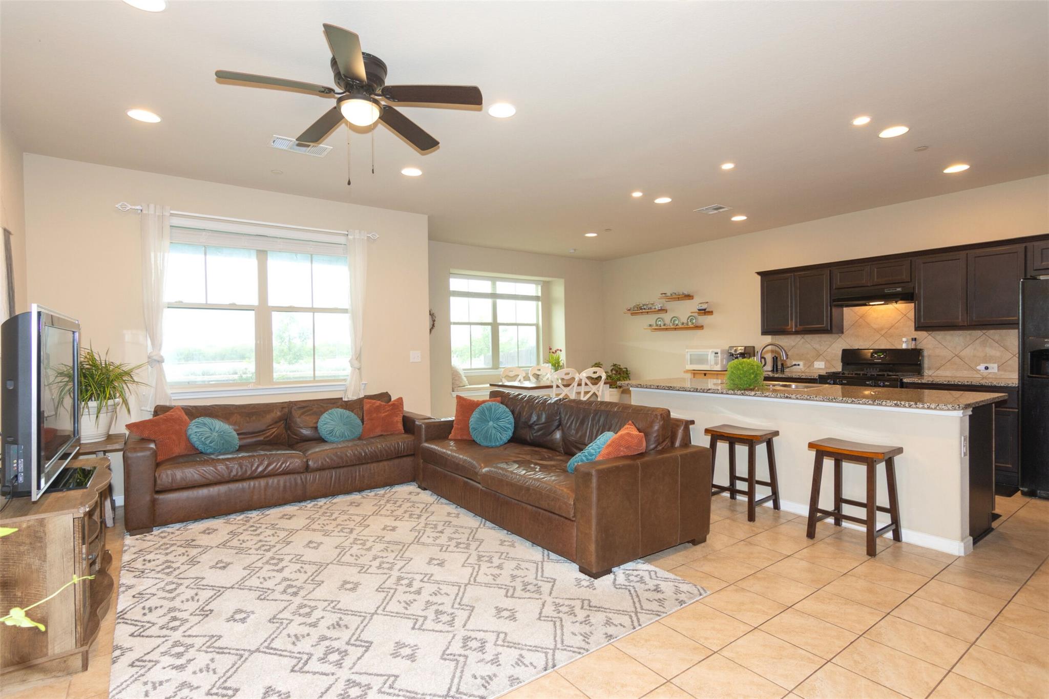 2880 Donnell Dr # 2203, Round Rock, TX 78664