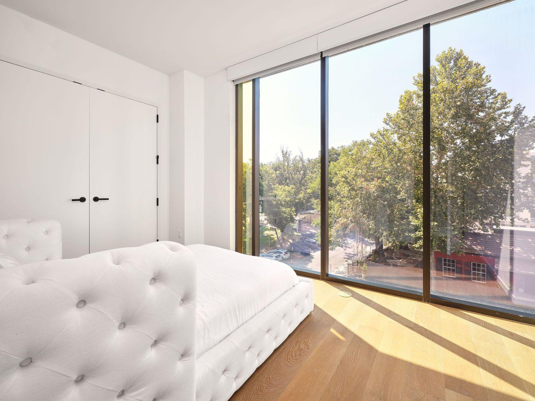 1211 W Riverside Dr # 4D, Austin, TX 78704