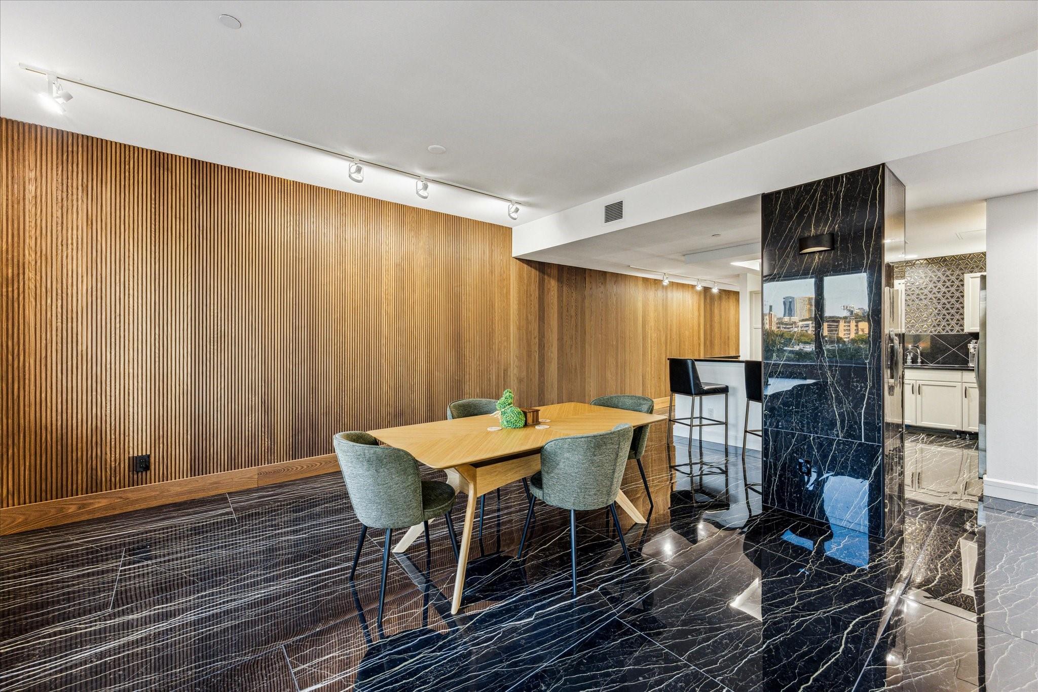 901 W 9th St # 401, Austin, TX 78703