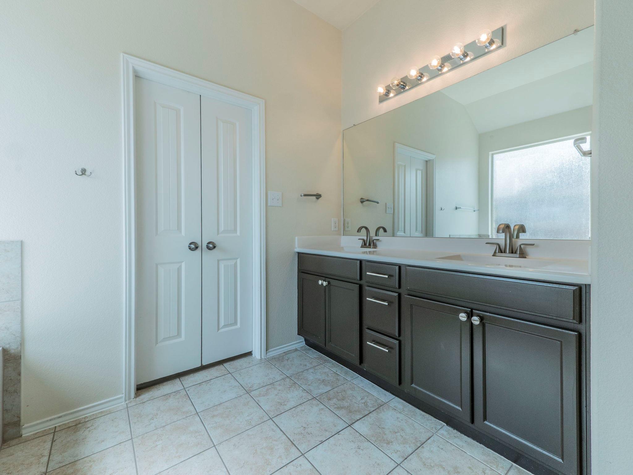 18705 Falcon Pointe Blvd, Pflugerville, TX 78660