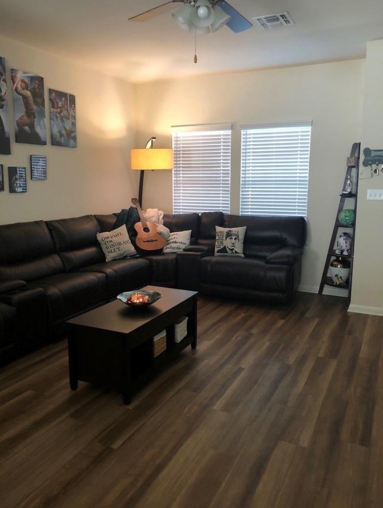 404 Spiny Lizard Ln, San Marcos, TX 78666