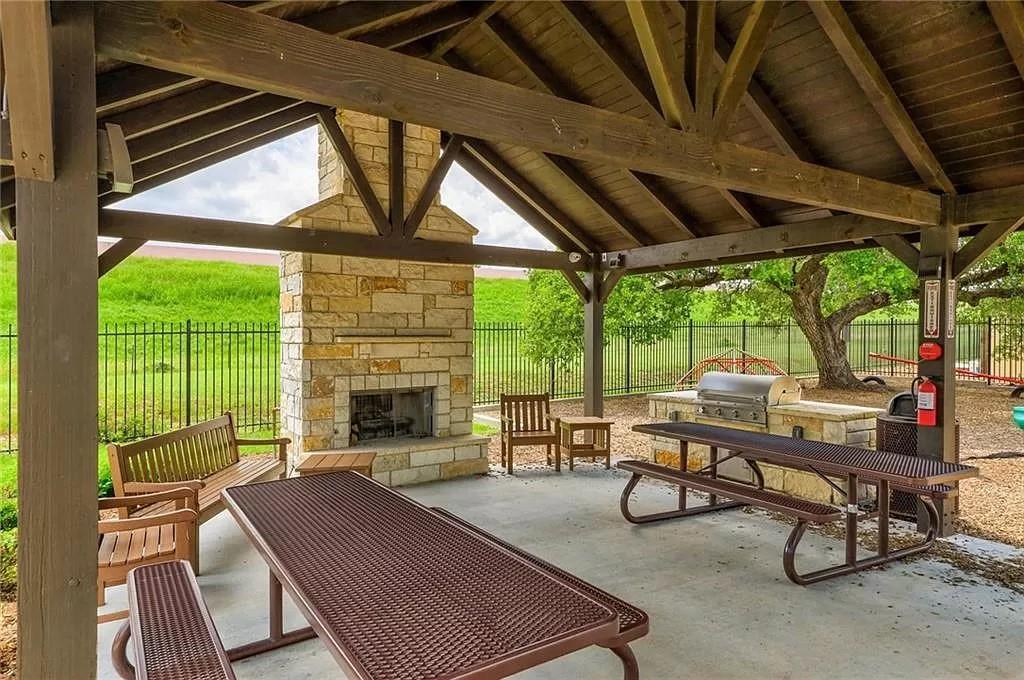 2328 Republic Trails Blvd, Leander, TX 78641