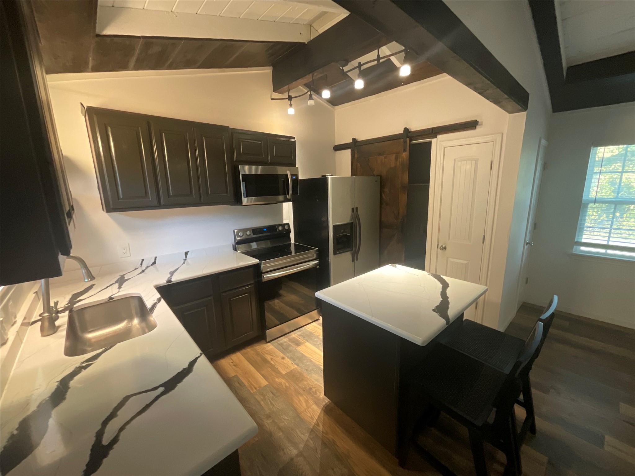 18302 Red Bud Ln, Jonestown, TX 78645