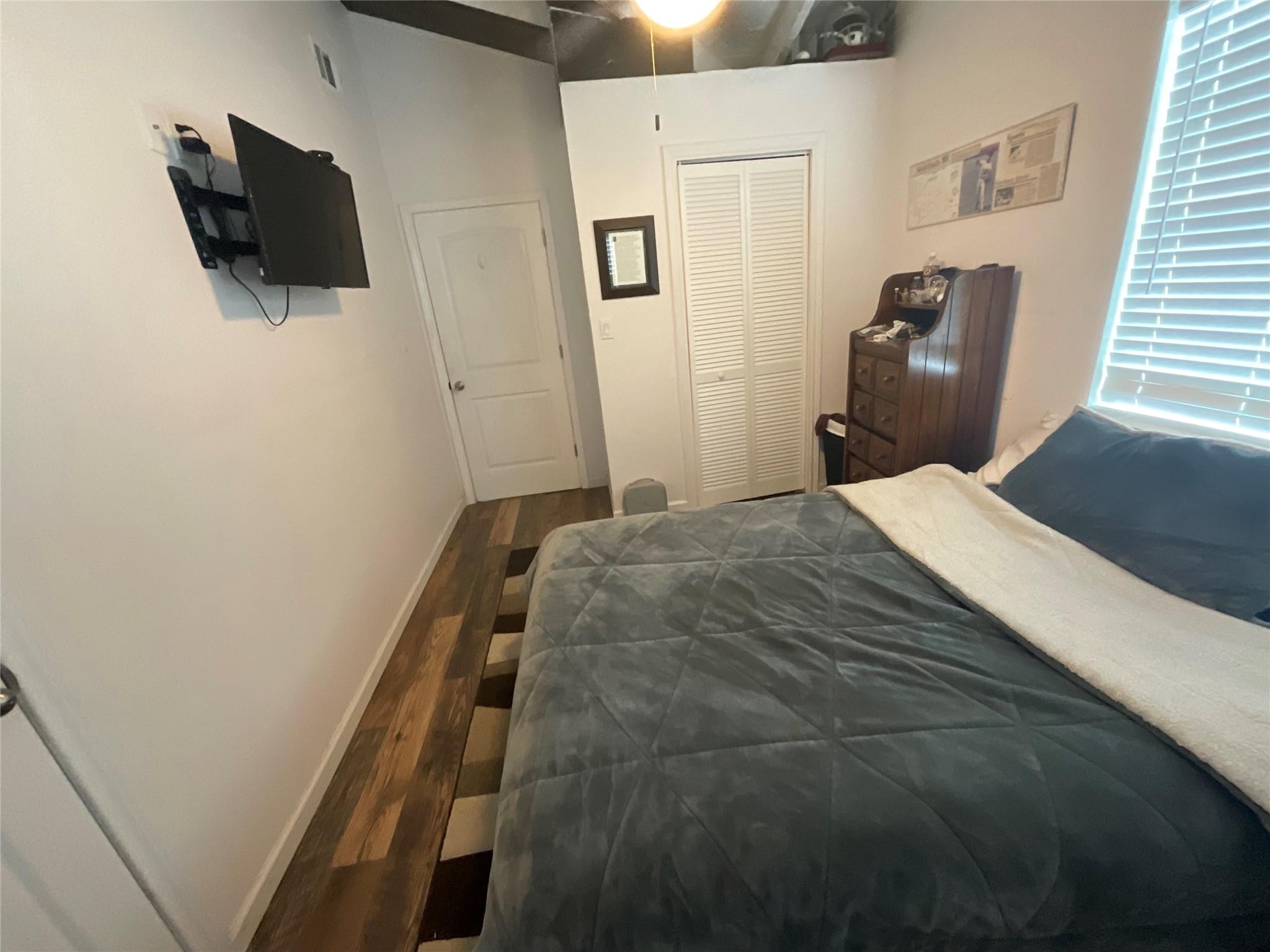 18302 Red Bud Ln, Jonestown, TX 78645