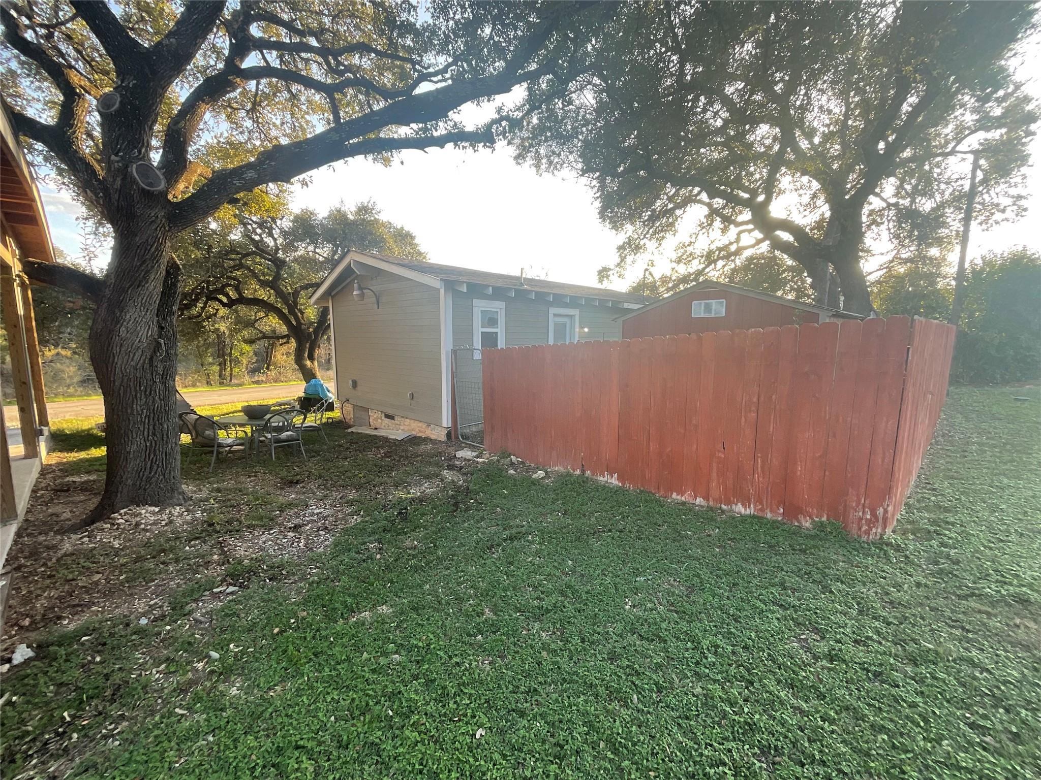 18302 Red Bud Ln, Jonestown, TX 78645