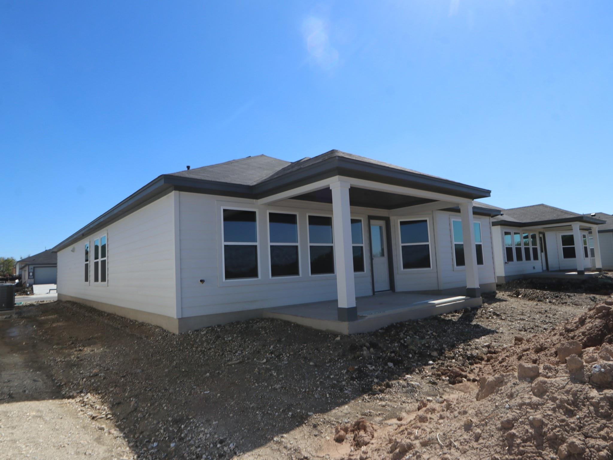 9108 Furman Dr, Austin, TX 78747