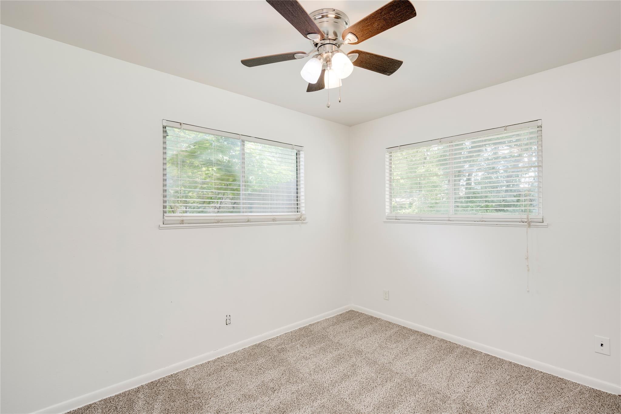 809 Neans Dr, Austin, TX 78758