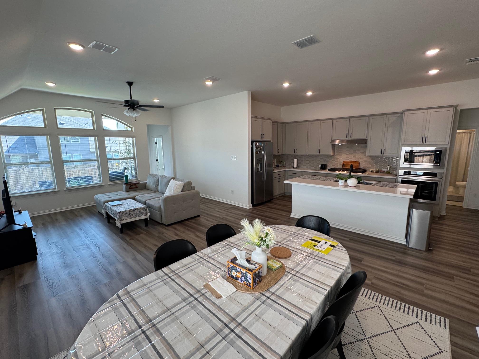 201 Dove Tree Dr, Buda, TX 78610