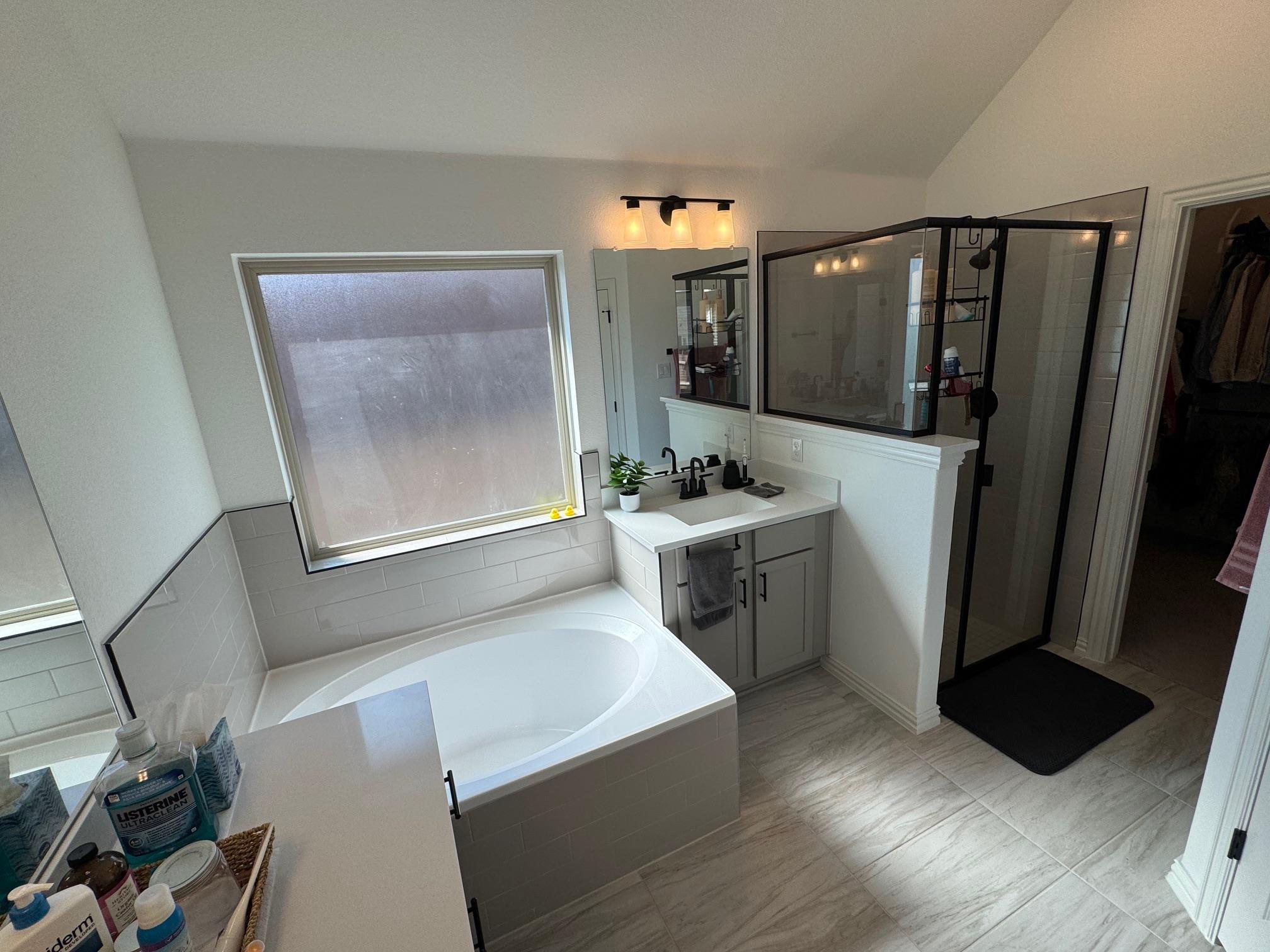 201 Dove Tree Dr, Buda, TX 78610