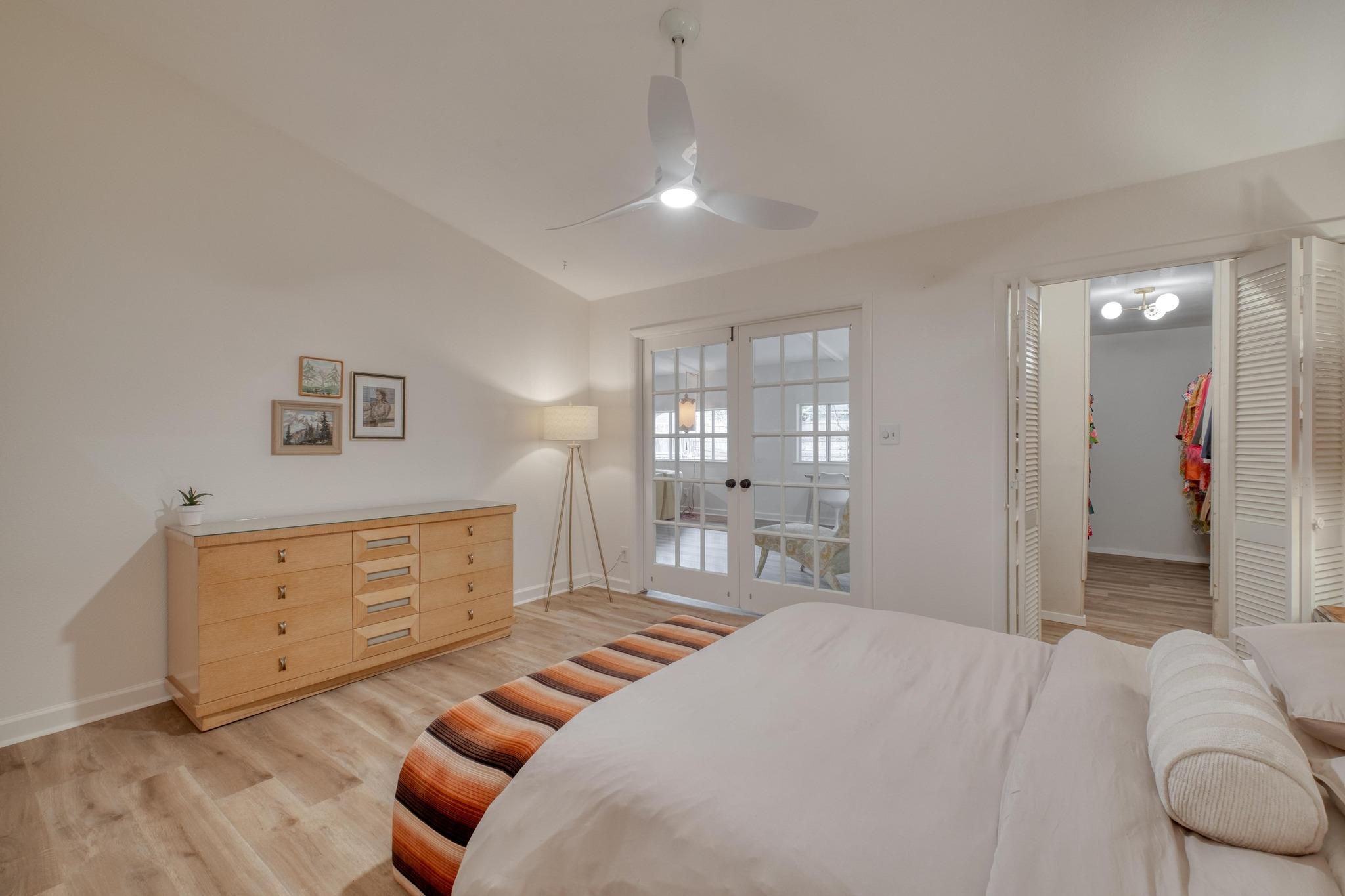 9214 Hunters Trce E, Austin, TX 78758