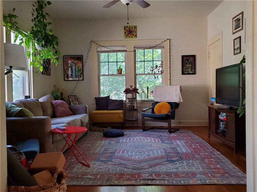 705 1/2 Graham Pl, Austin, TX 78705