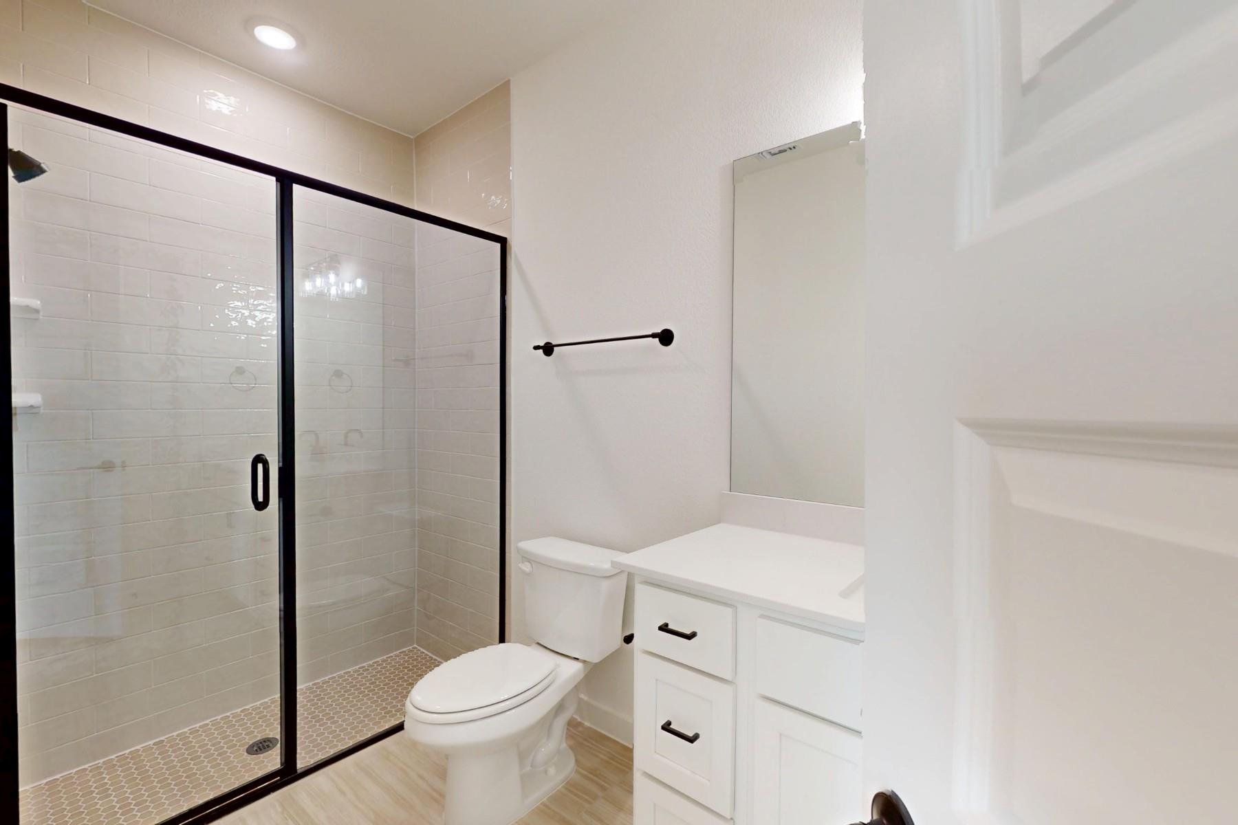 3925 Waxahachie Rd, Leander, TX 78641