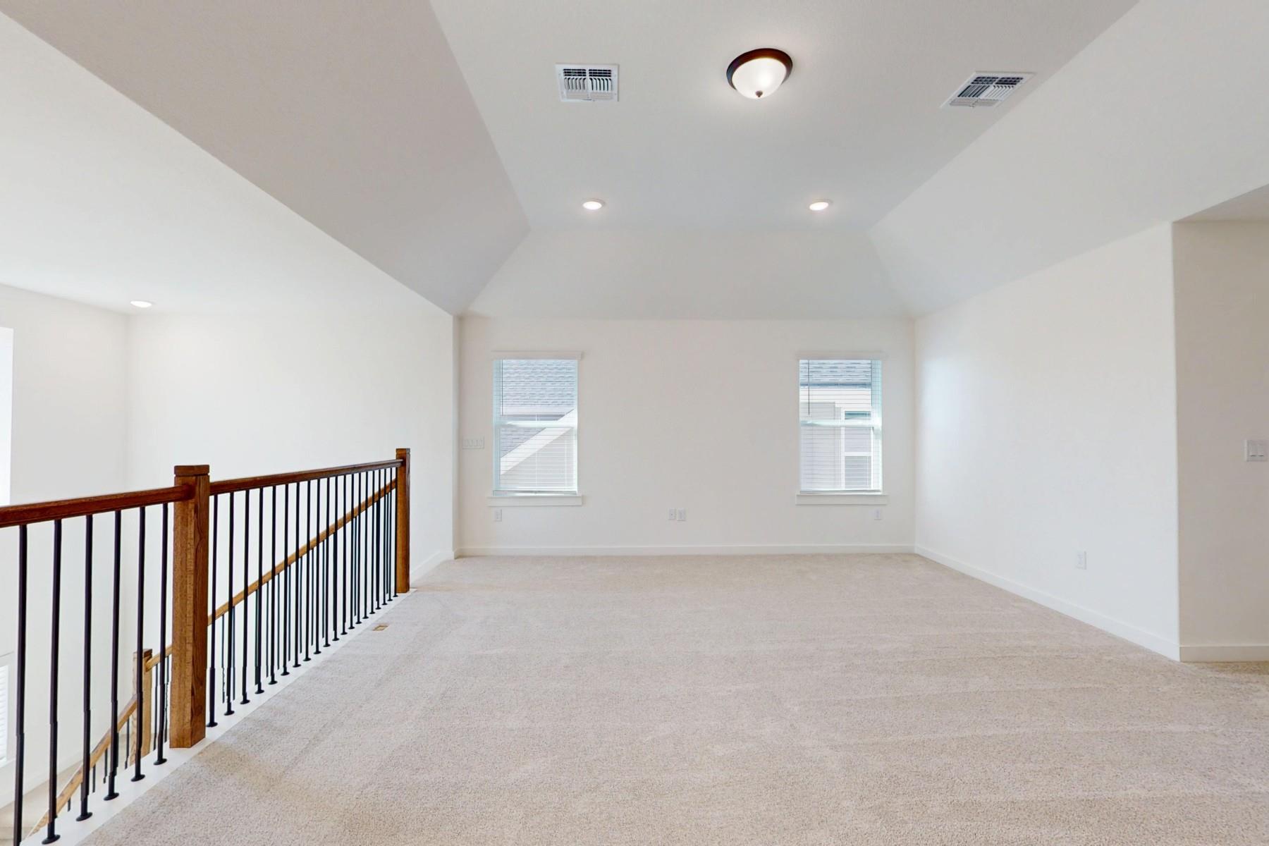 3925 Waxahachie Rd, Leander, TX 78641