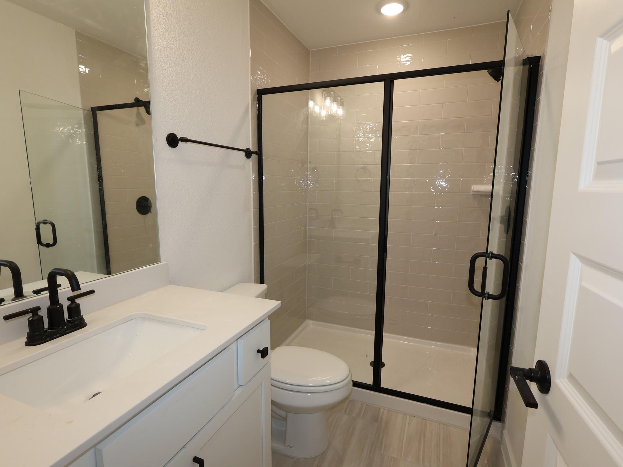 3925 Waxahachie Rd, Leander, TX 78641