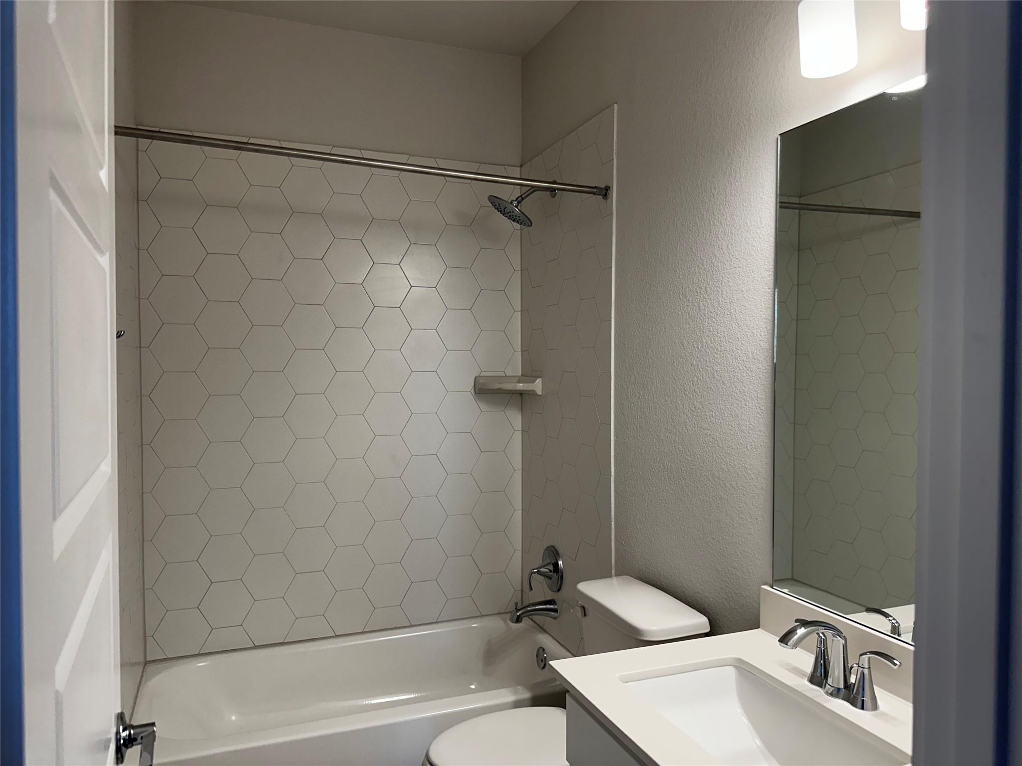 1711 Tun Tavern Trl # 36, Austin, TX 78754