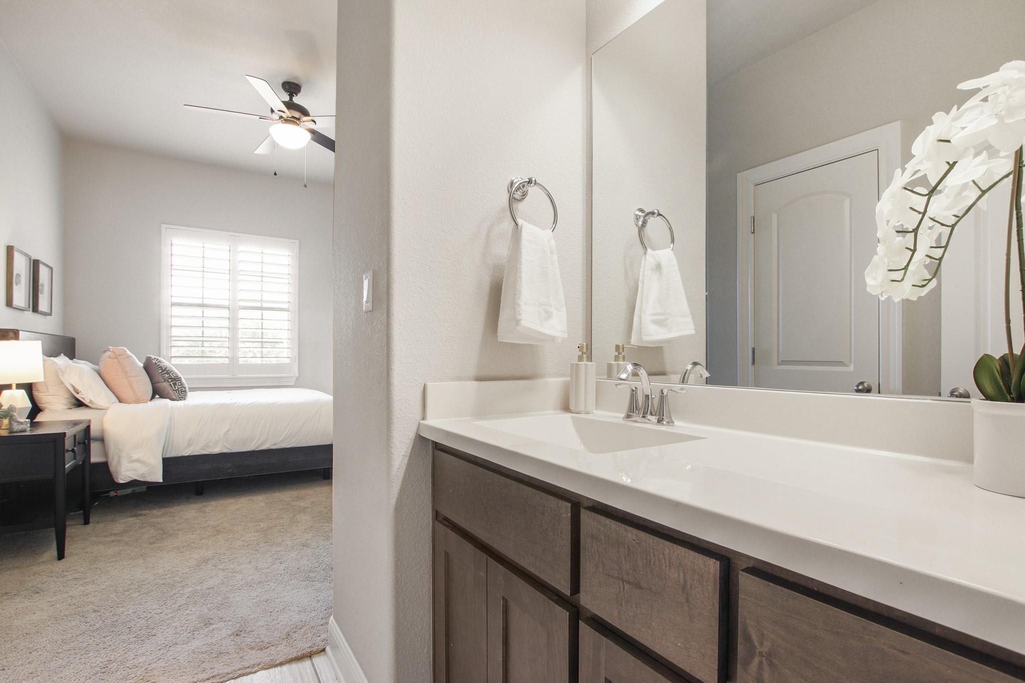 320 Mary Elise Way, Austin, TX 78737