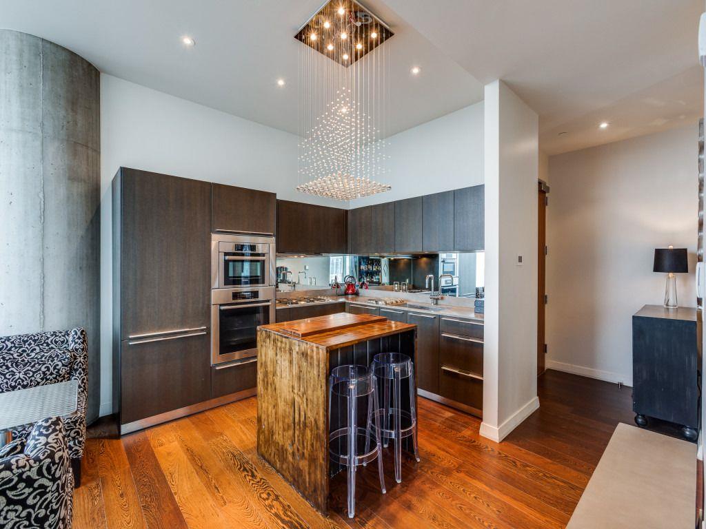 210 Lavaca St # 1801, Austin, TX 78701