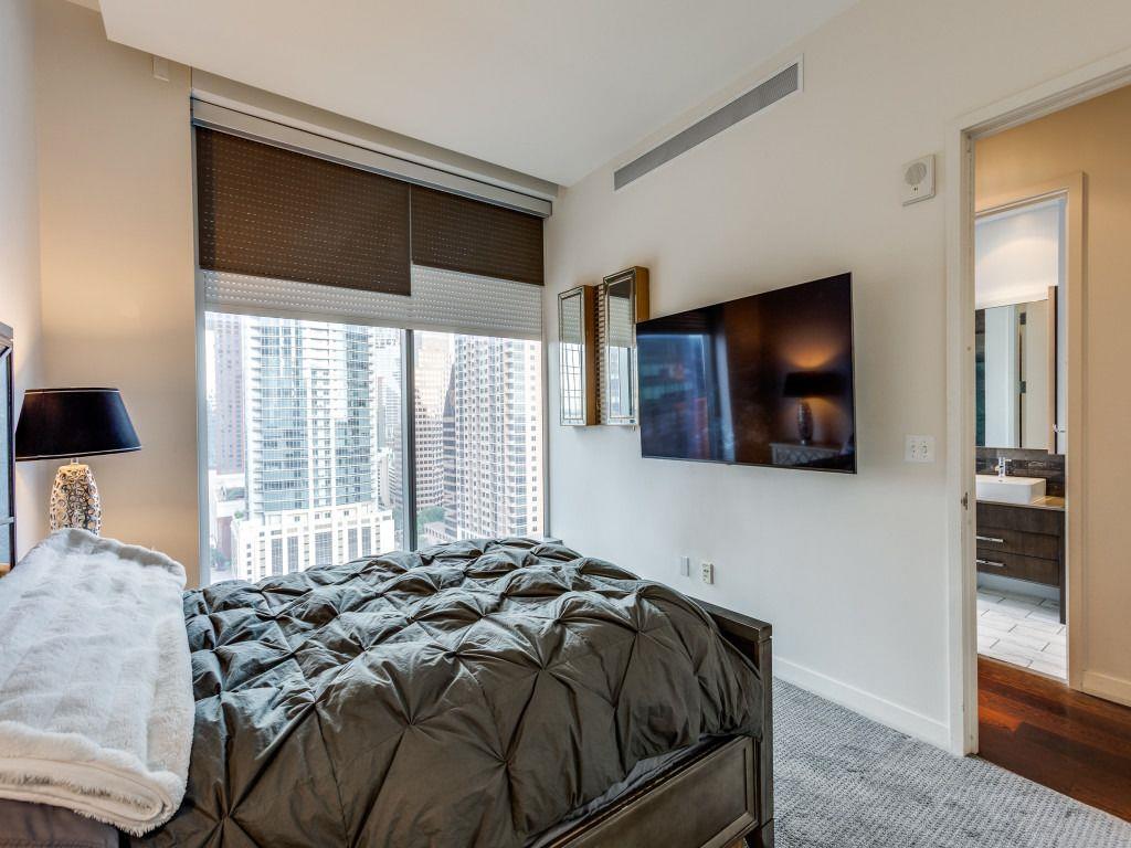 210 Lavaca St # 1801, Austin, TX 78701