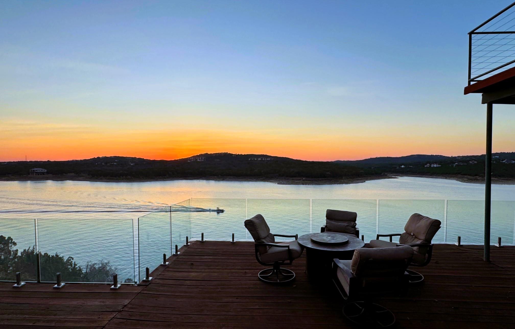 8118 Joy Rd, Volente, TX 78641