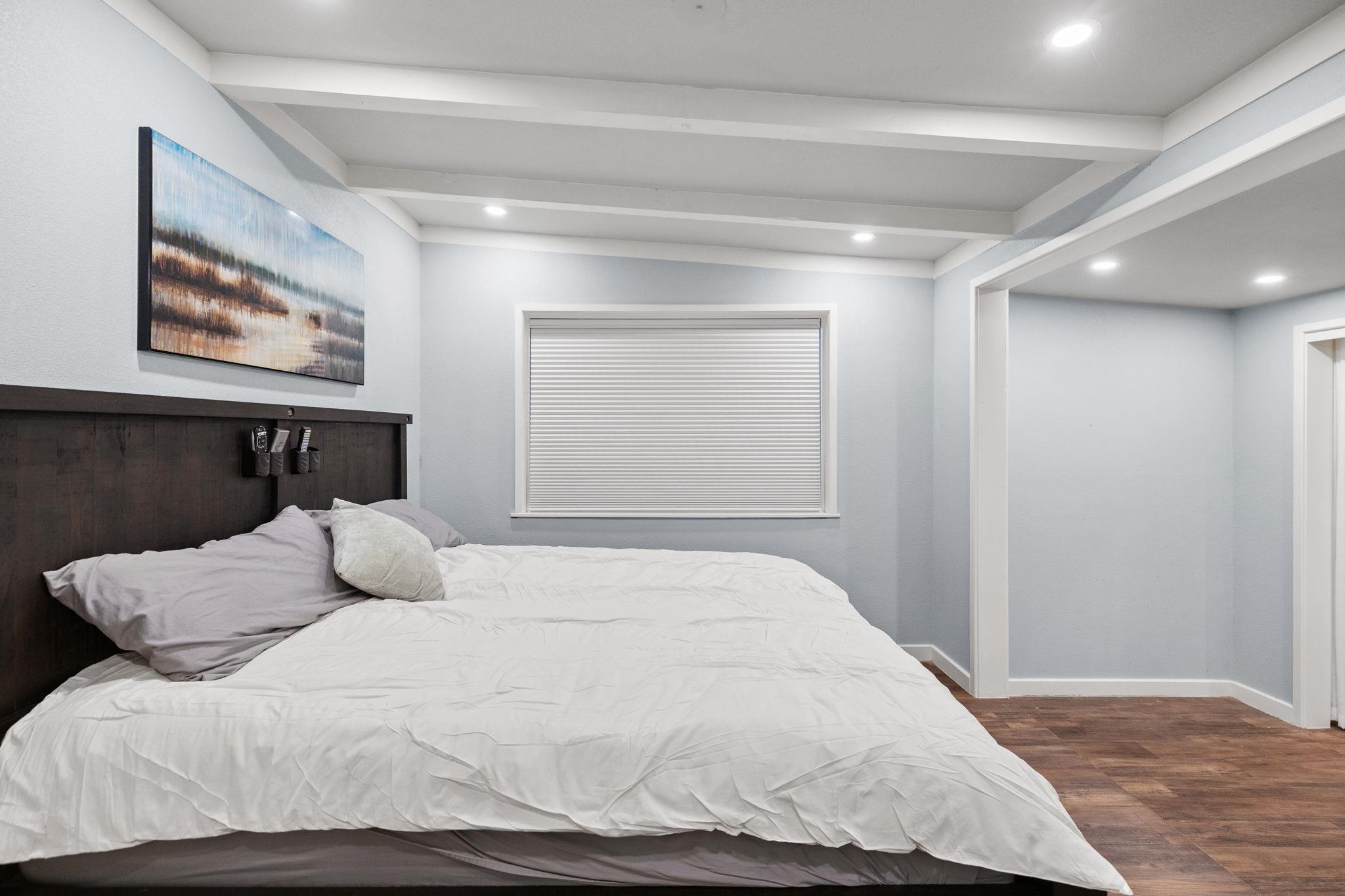 8118 Joy Rd, Volente, TX 78641