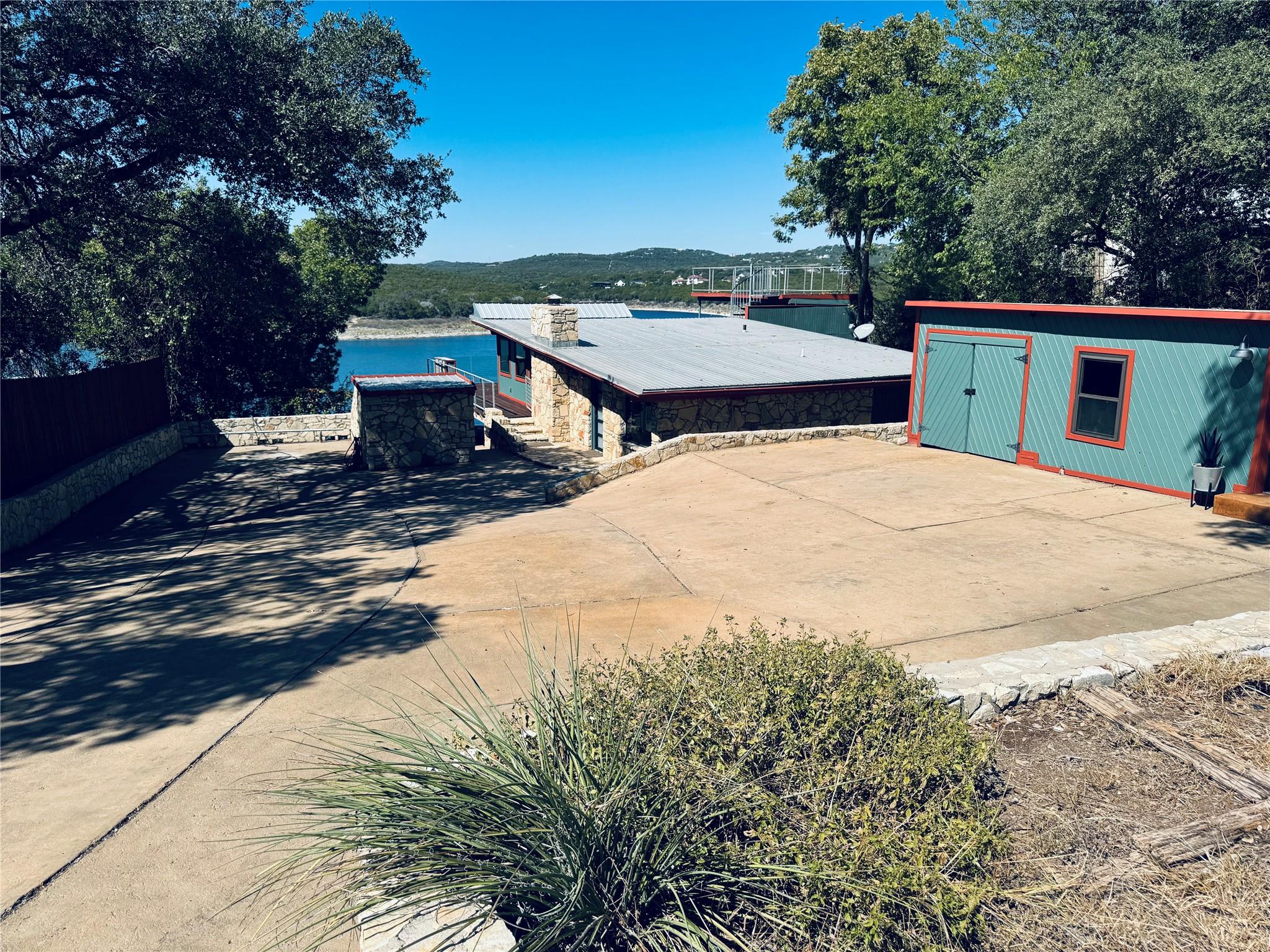 8118 Joy Rd, Volente, TX 78641